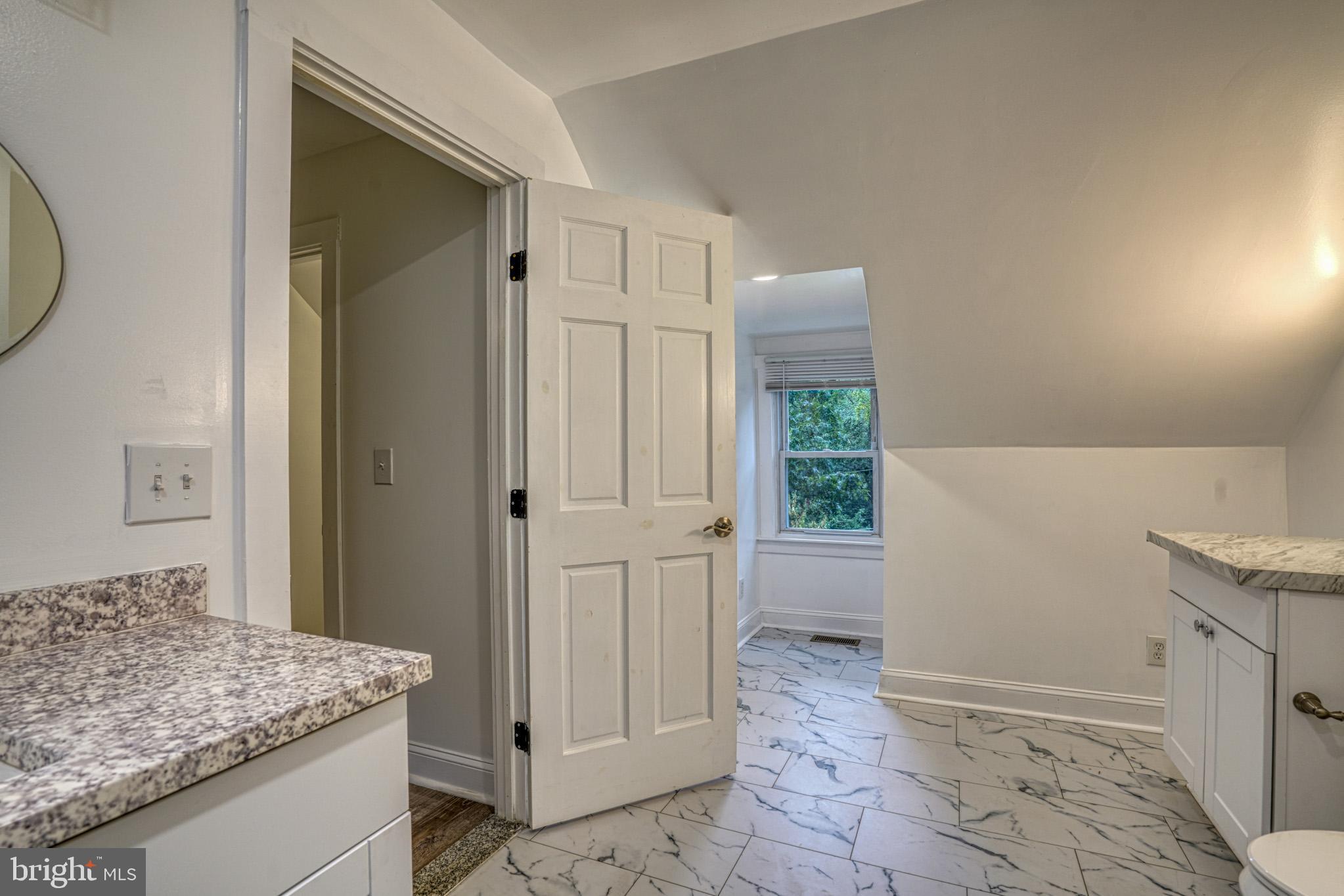 WEST ANNAPOLIS - Residential