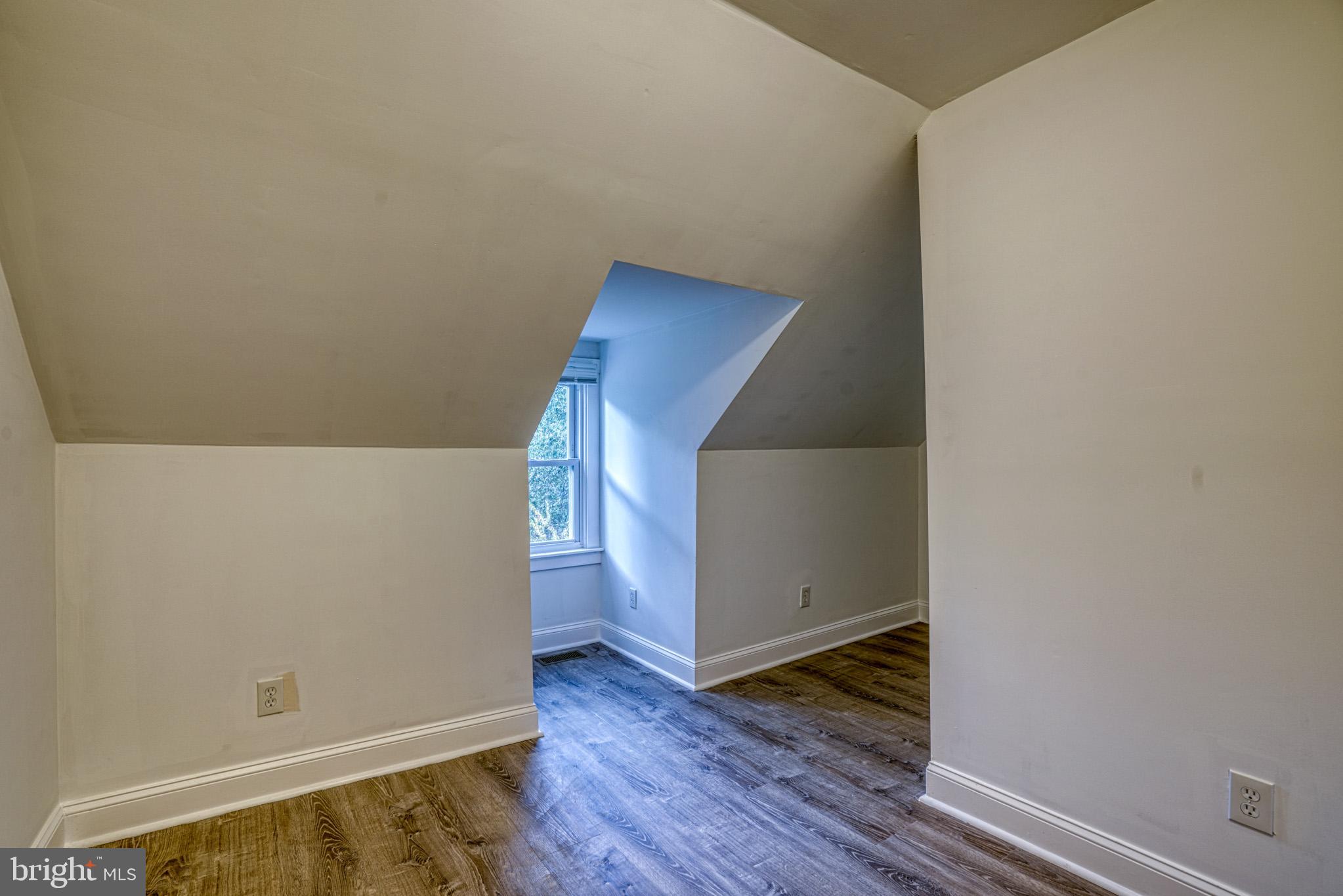 WEST ANNAPOLIS - Residential
