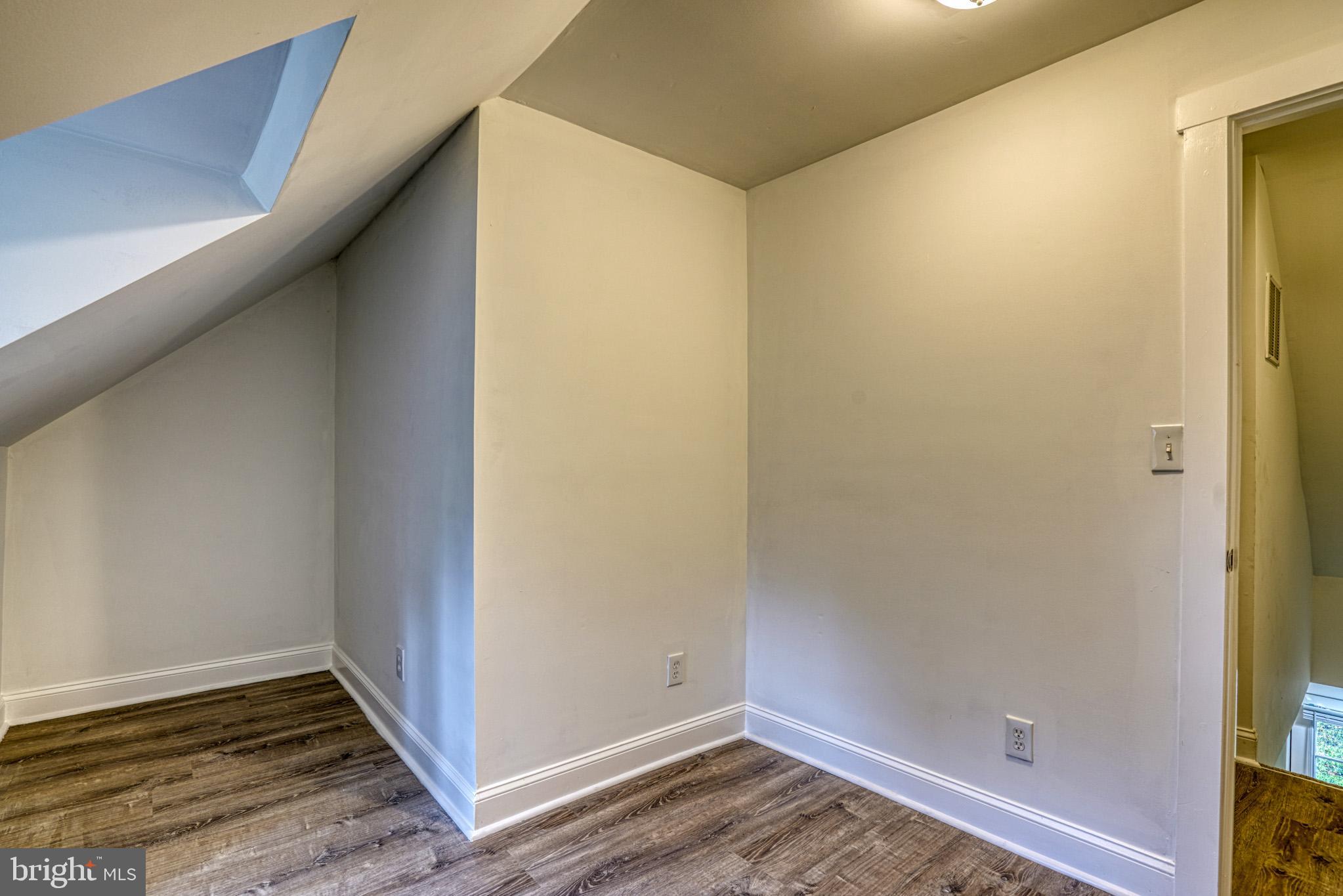 WEST ANNAPOLIS - Residential