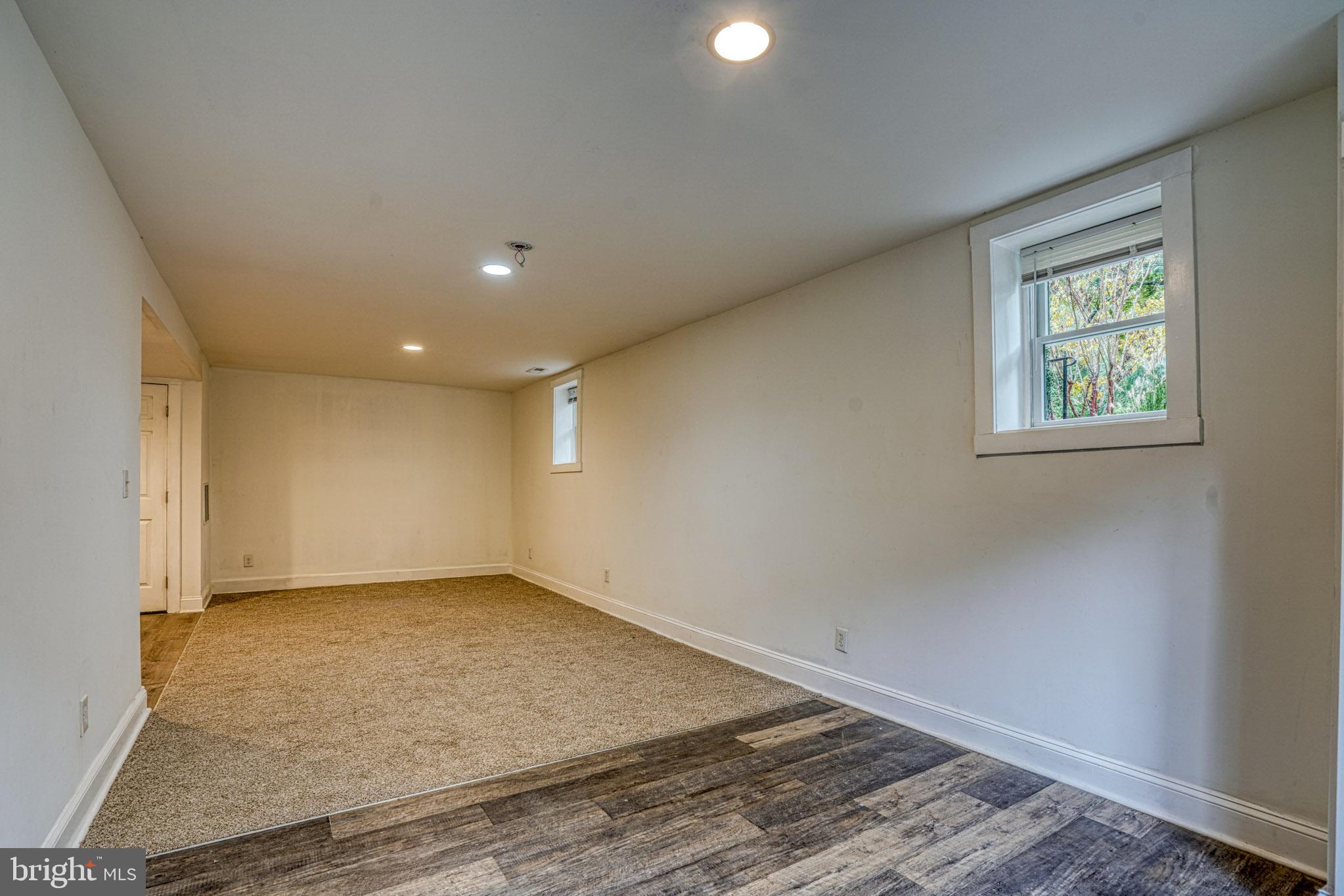 WEST ANNAPOLIS - Residential