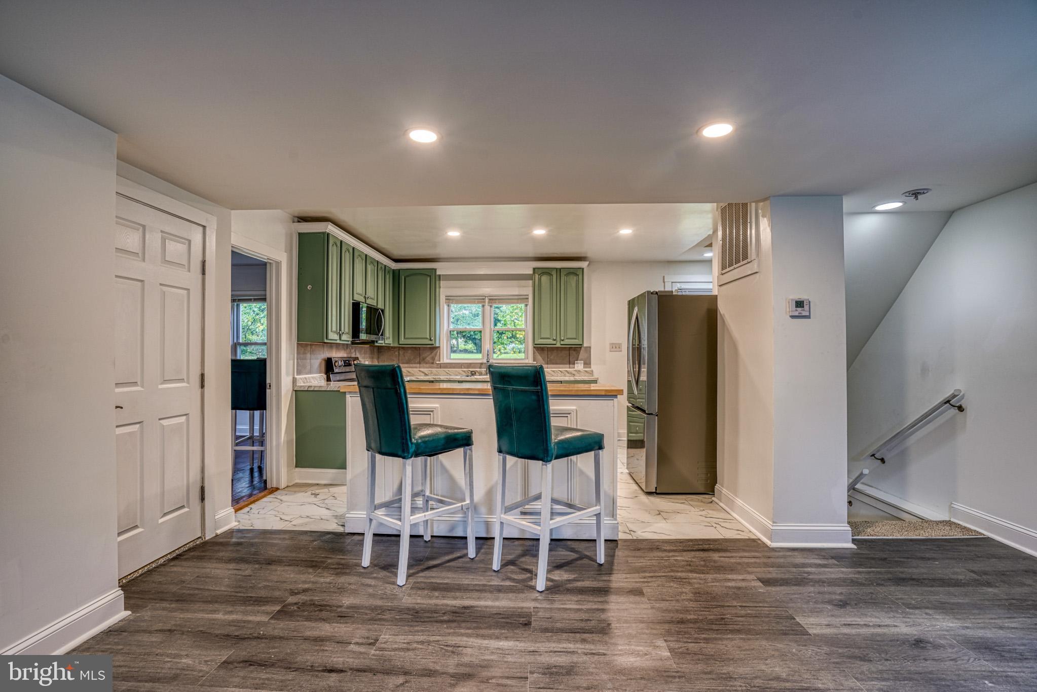 WEST ANNAPOLIS - Residential