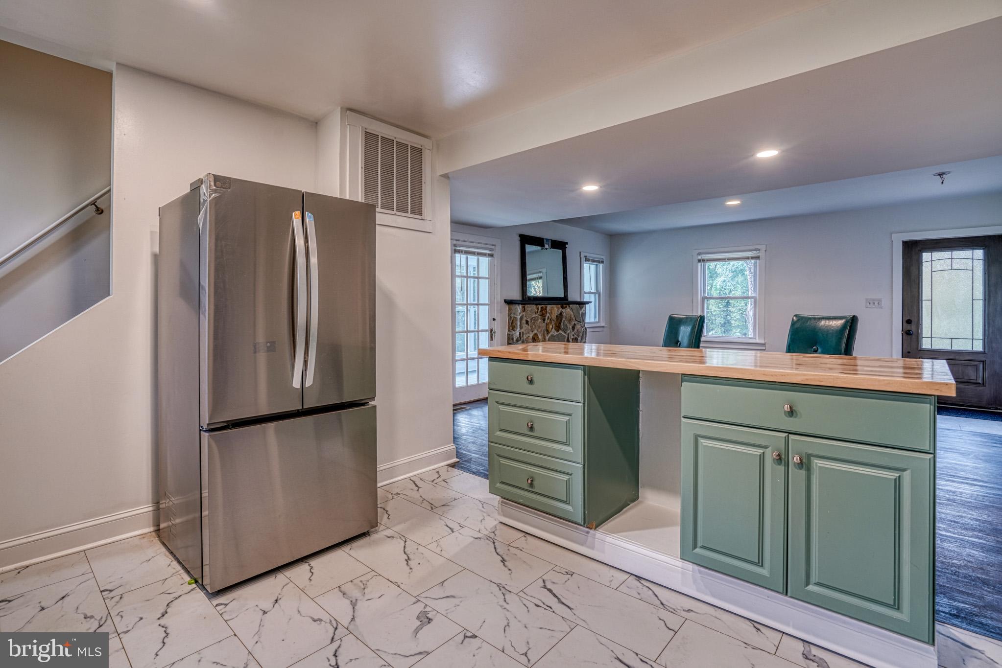 WEST ANNAPOLIS - Residential
