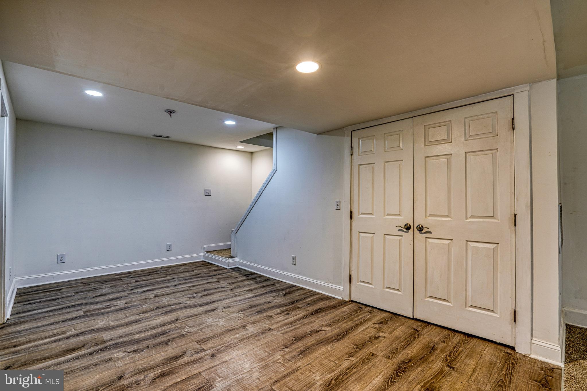 WEST ANNAPOLIS - Residential