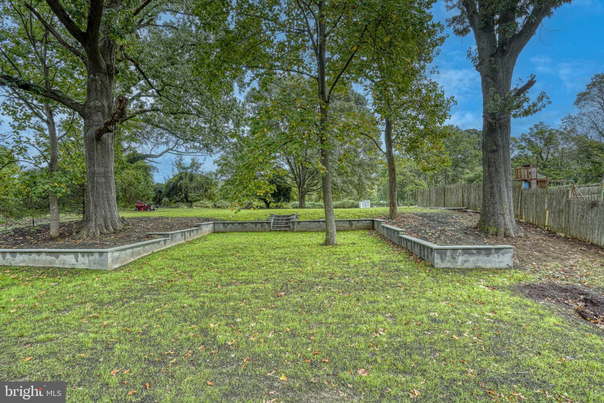 WEST ANNAPOLIS - Residential