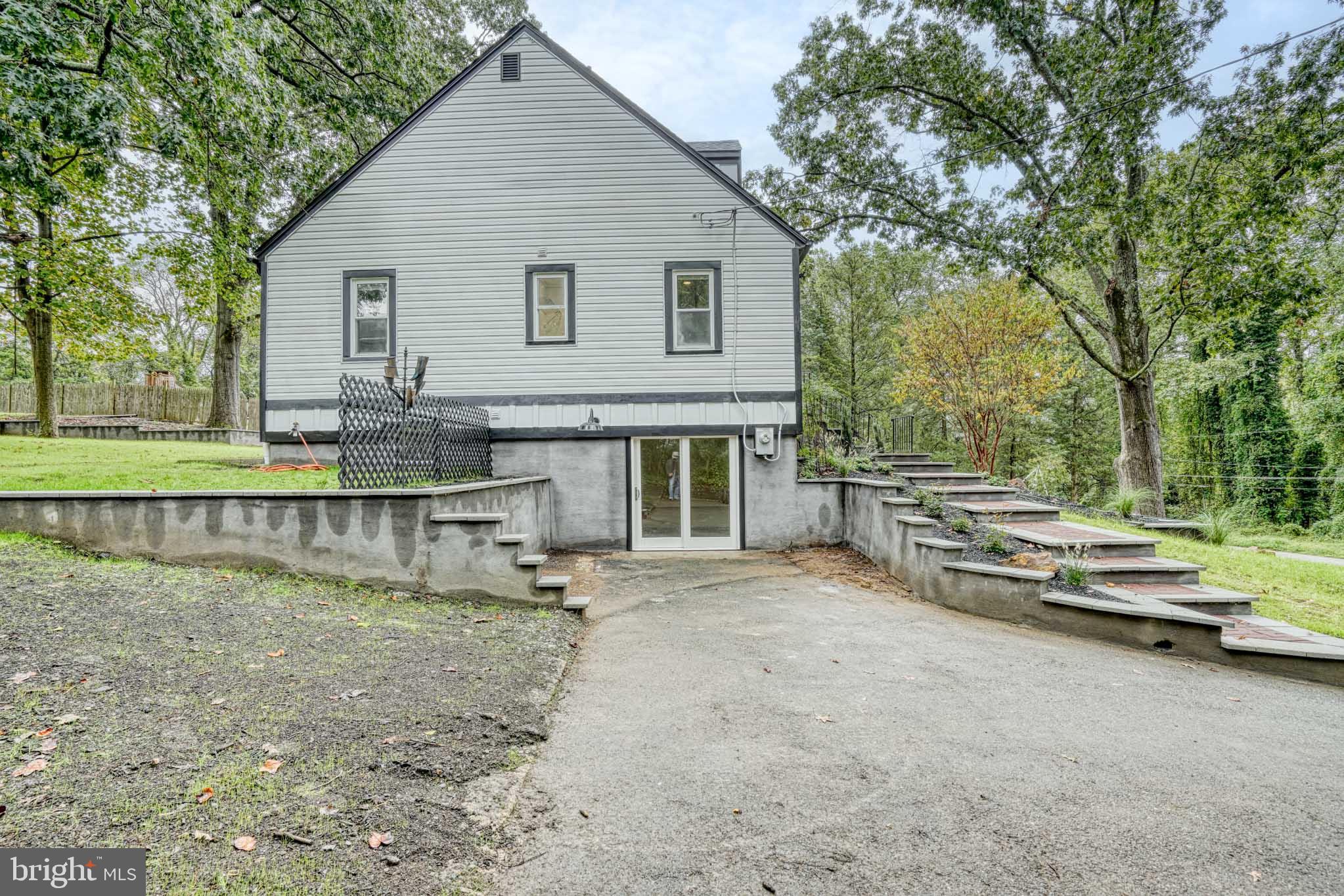 WEST ANNAPOLIS - Residential