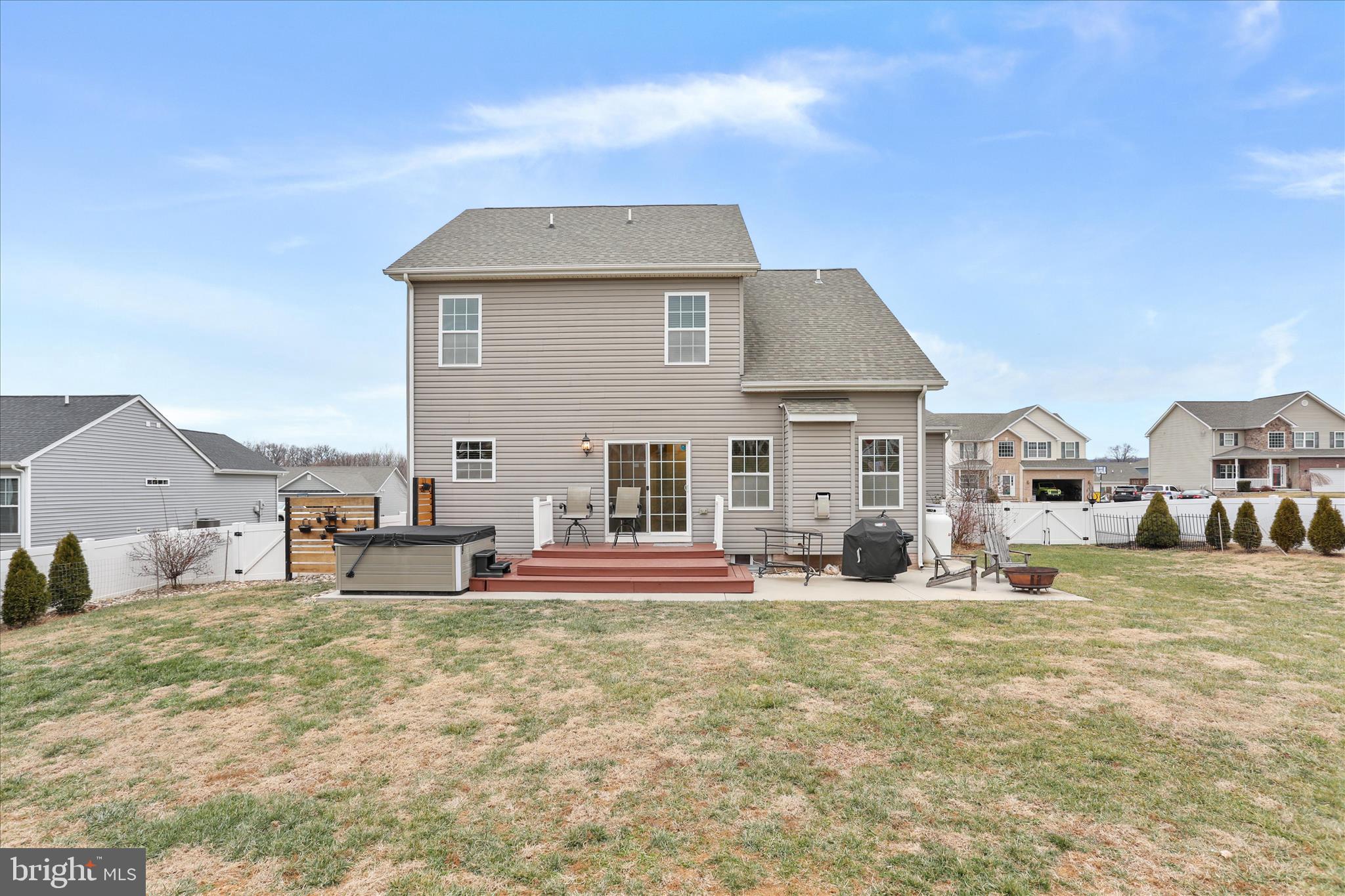 STONEY RIDGE ESTATES - Residential