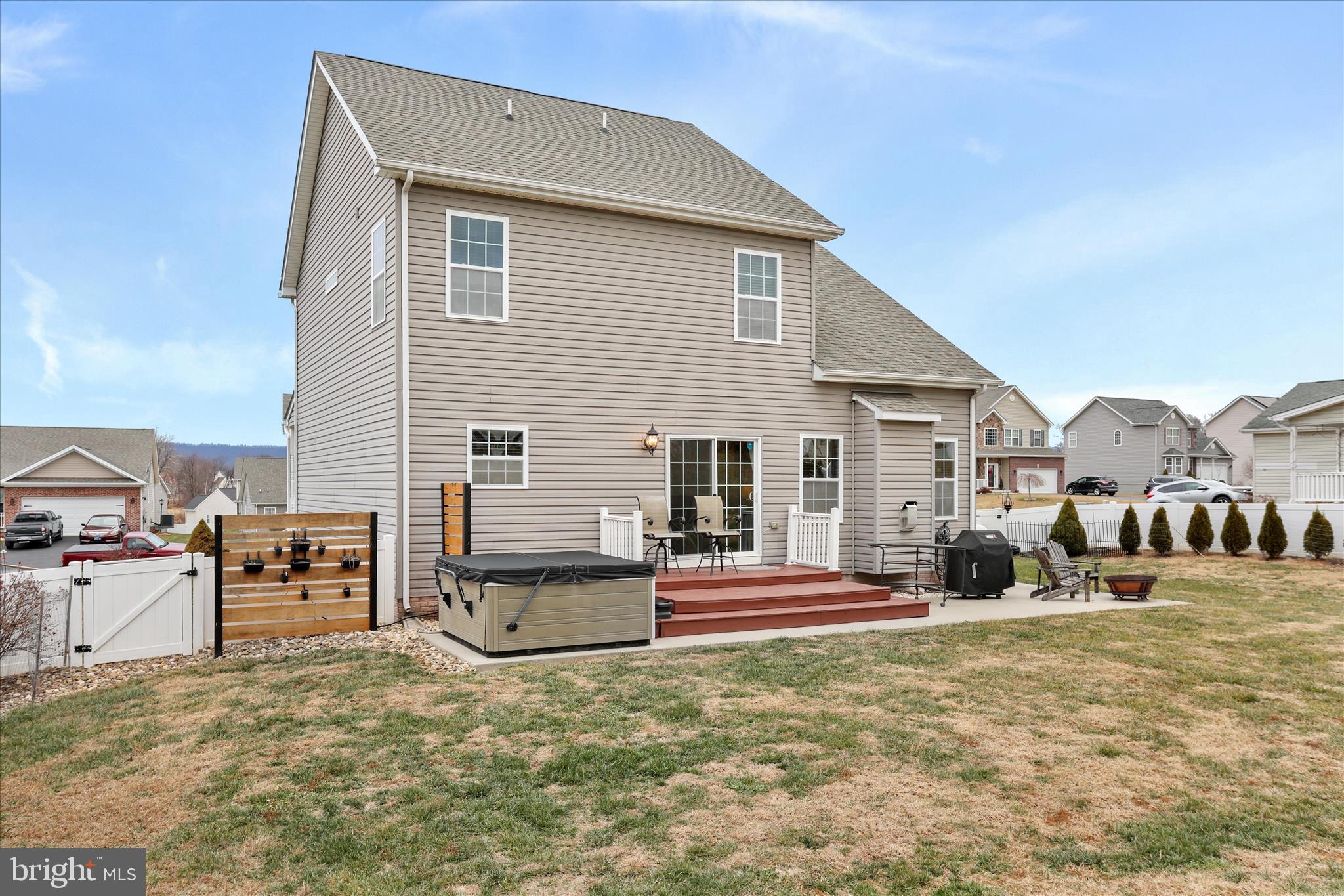 STONEY RIDGE ESTATES - Residential