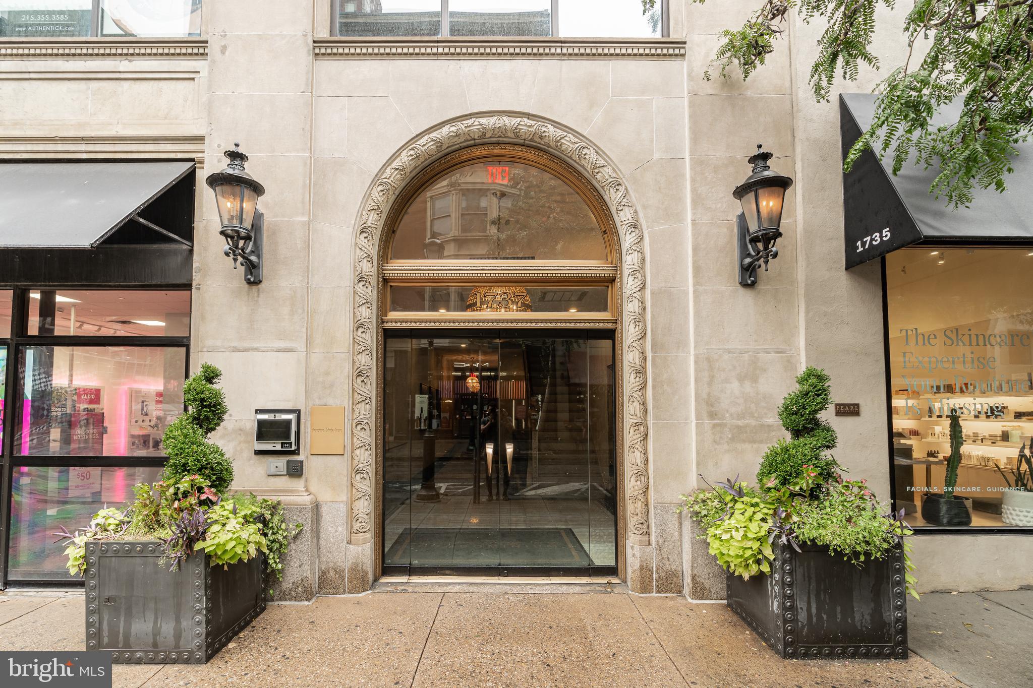 RITTENHOUSE SQUARE - Residential