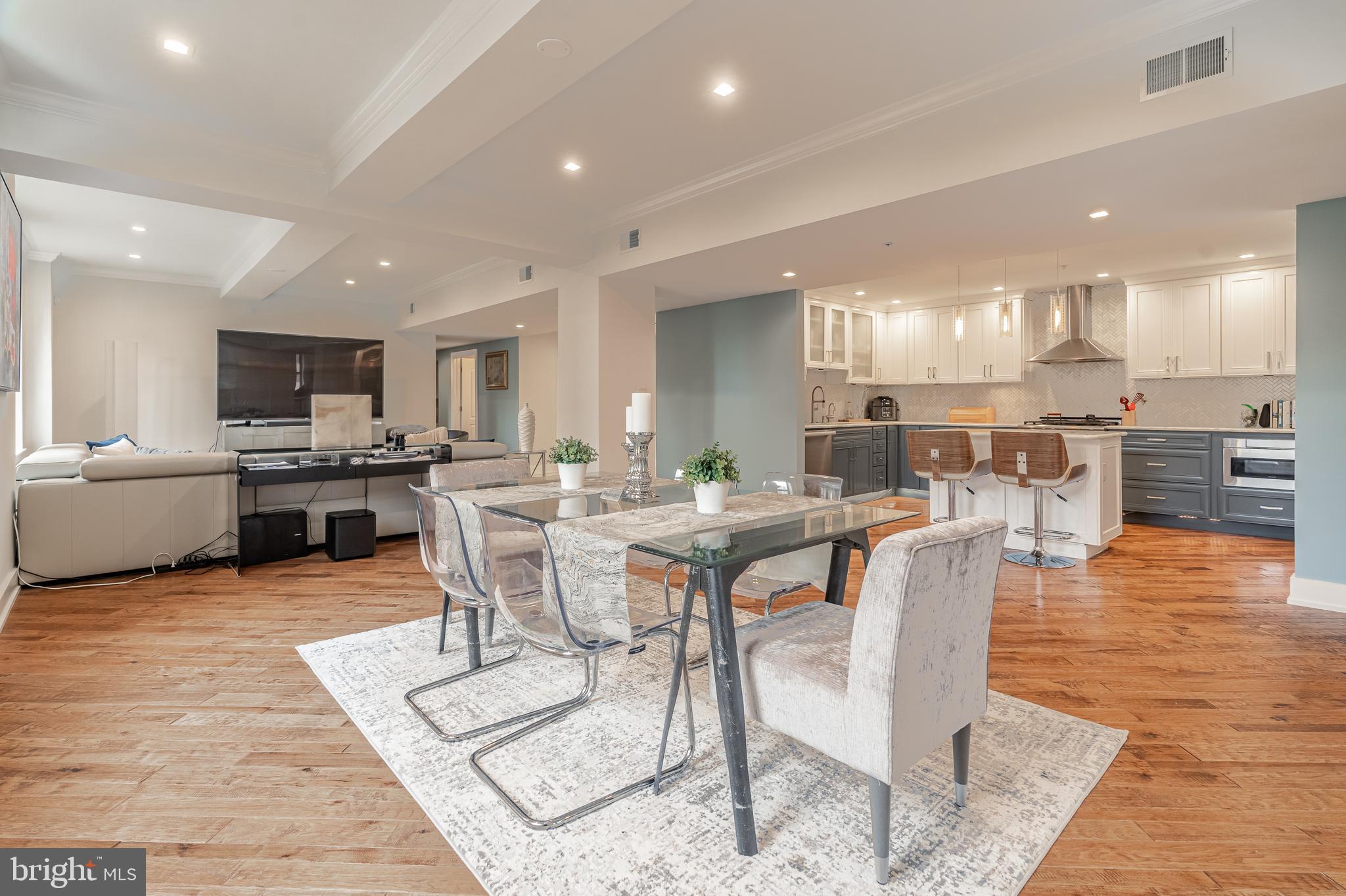 RITTENHOUSE SQUARE - Residential