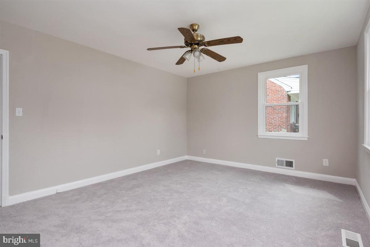 COLONIAL GARDENS - Residential