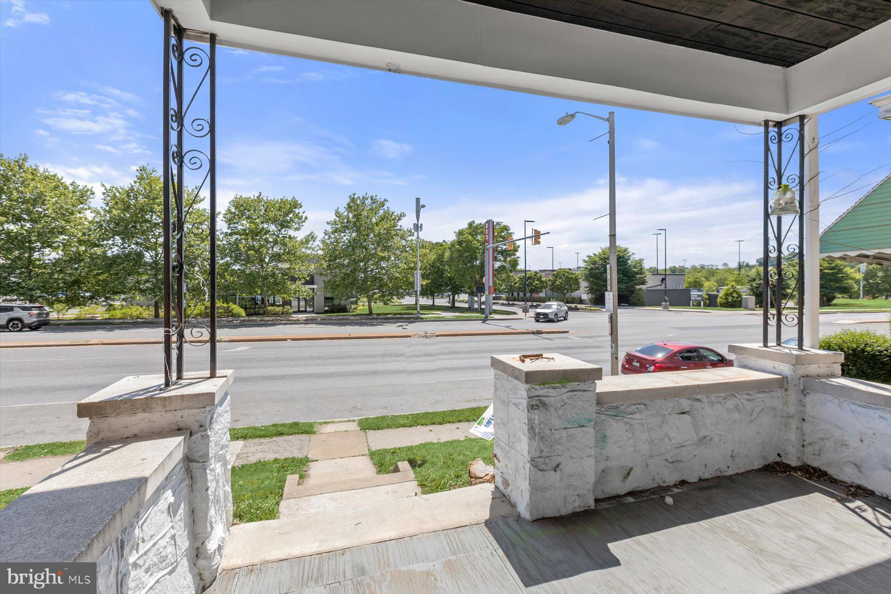 WEST BALTIMORE - Residential