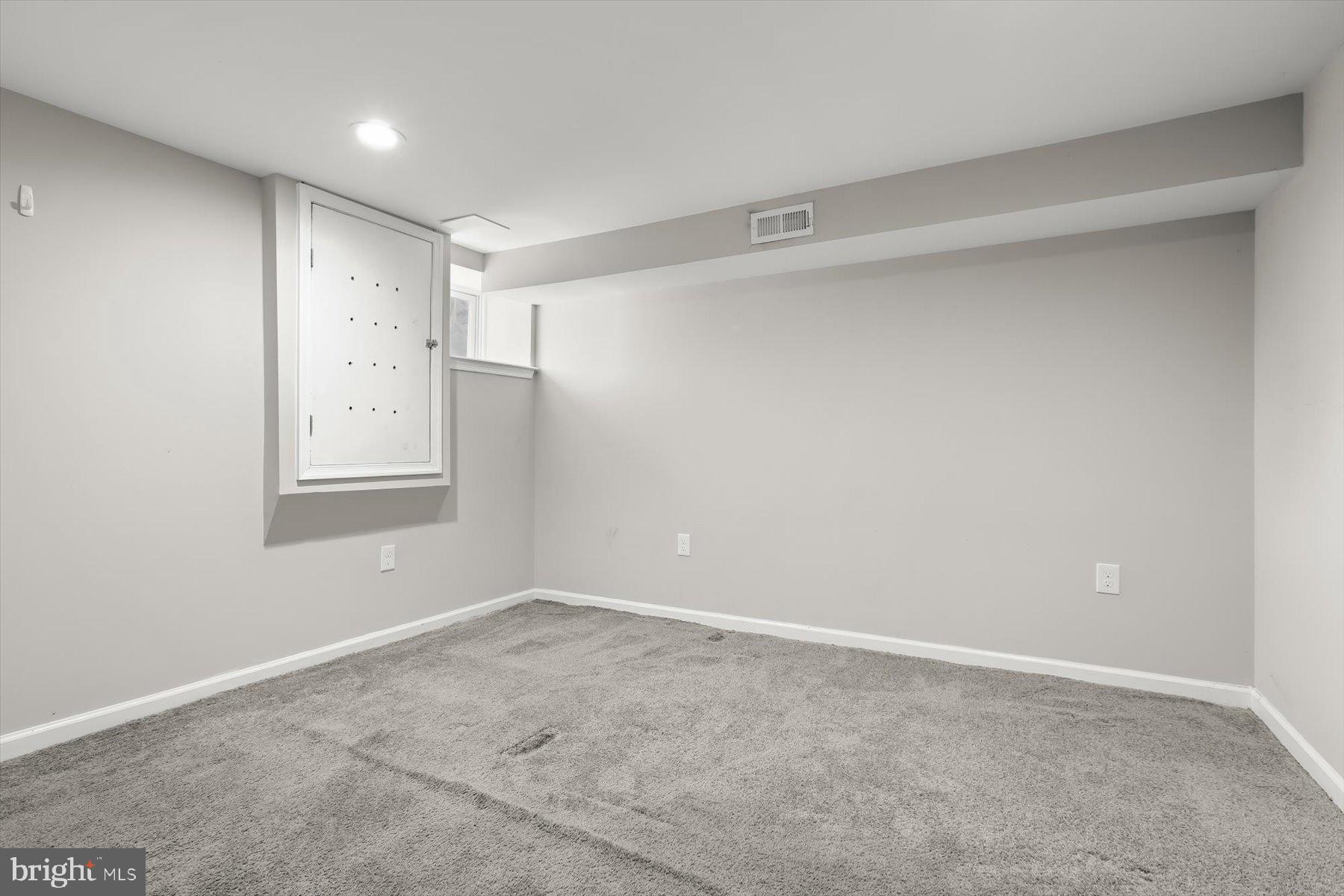 WEST BALTIMORE - Residential