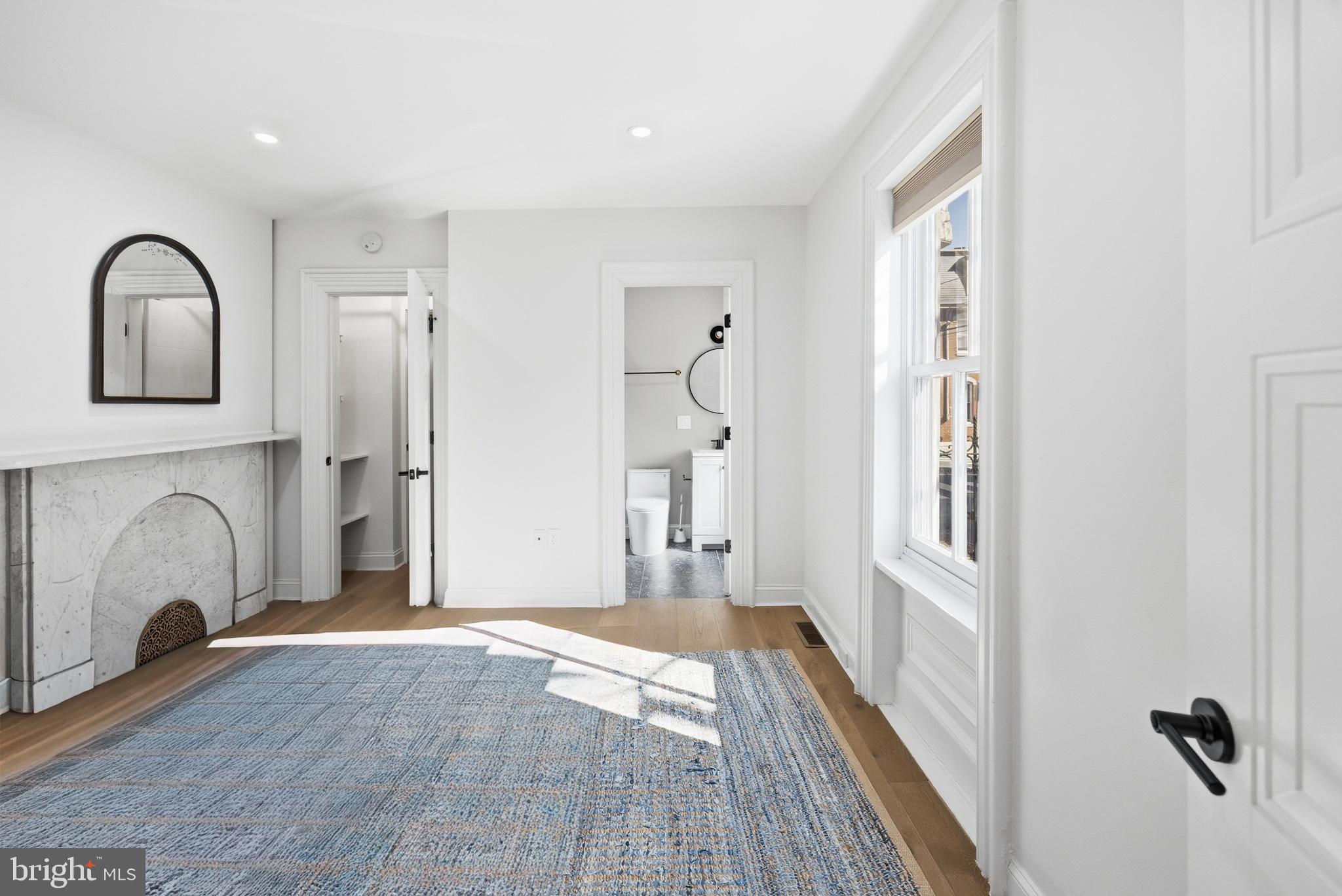 FAIRMOUNT - Residential