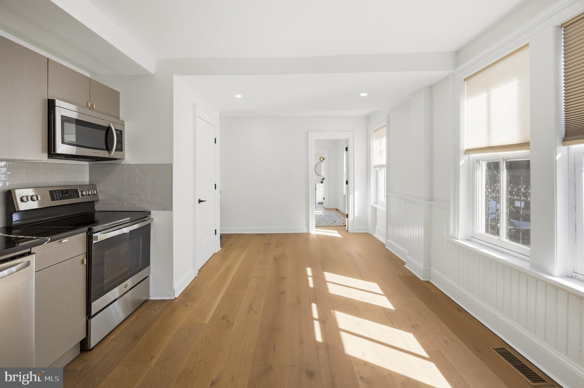 FAIRMOUNT - Residential