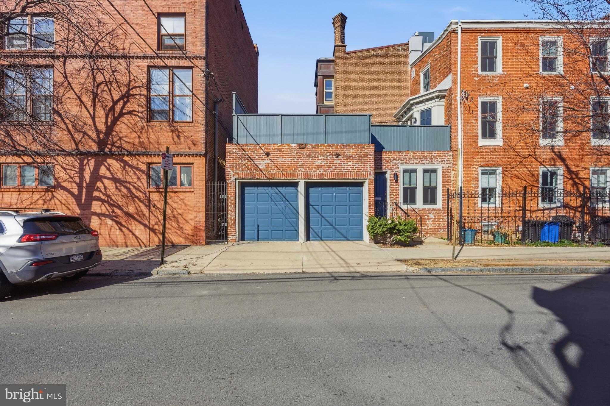 FAIRMOUNT - Residential