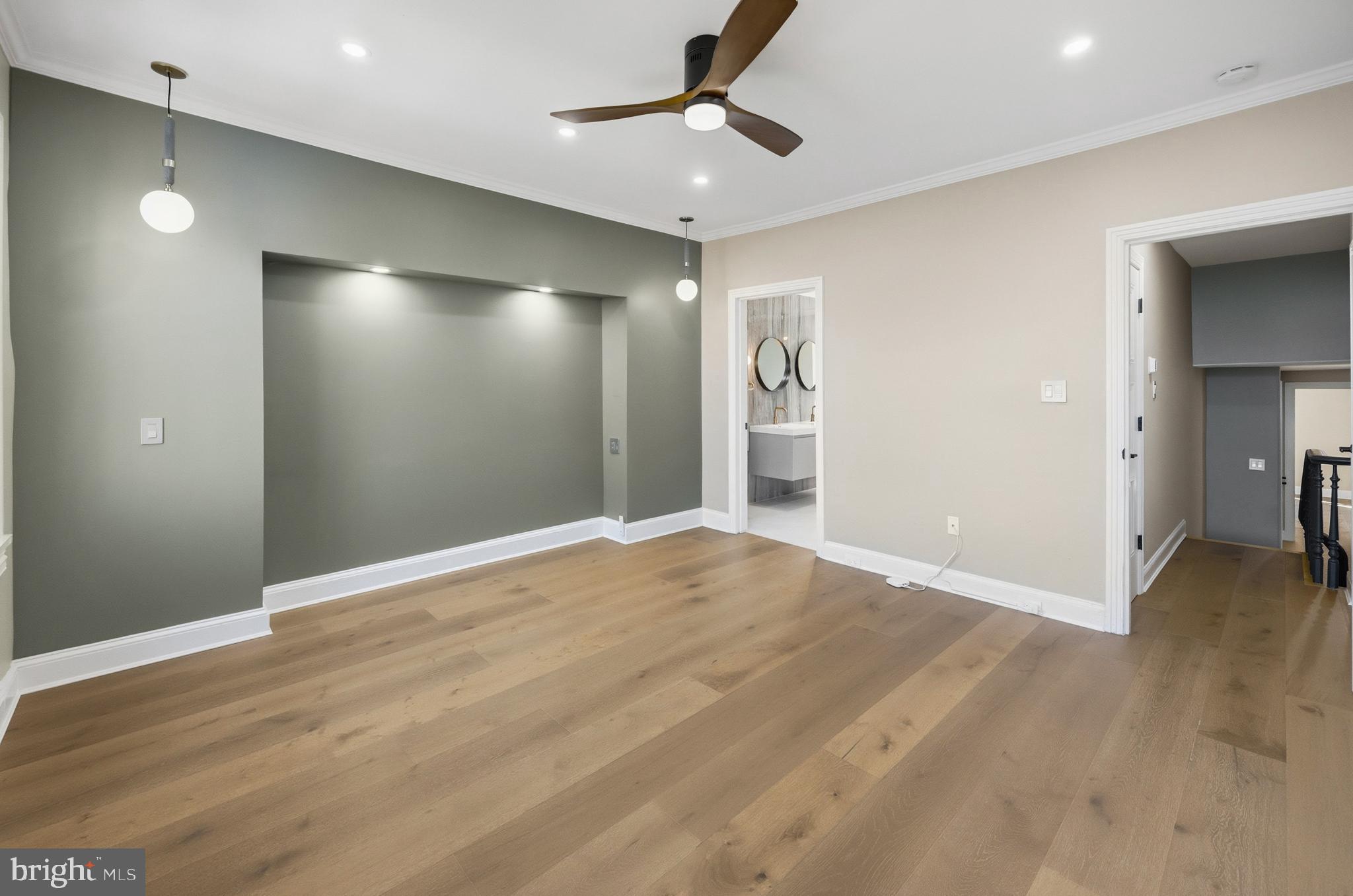 FAIRMOUNT - Residential