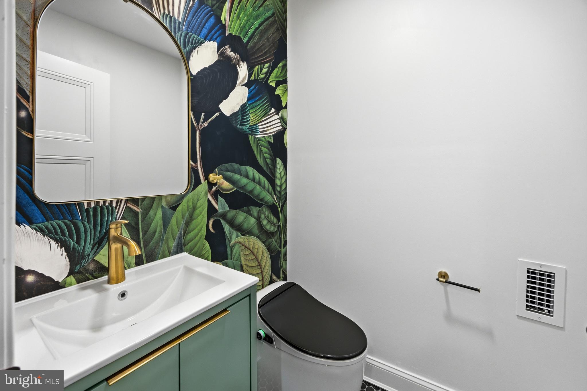 FAIRMOUNT - Residential