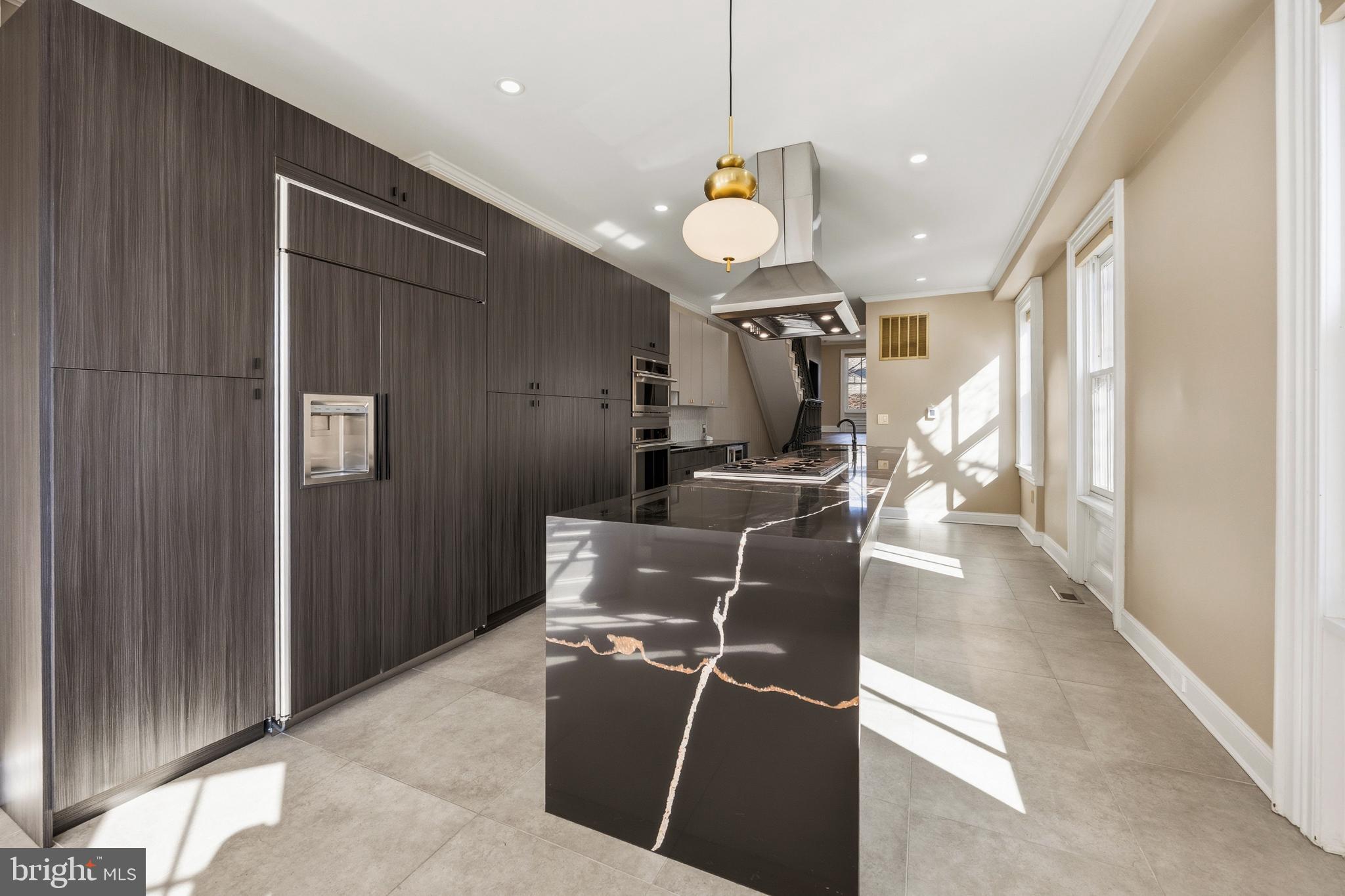 FAIRMOUNT - Residential