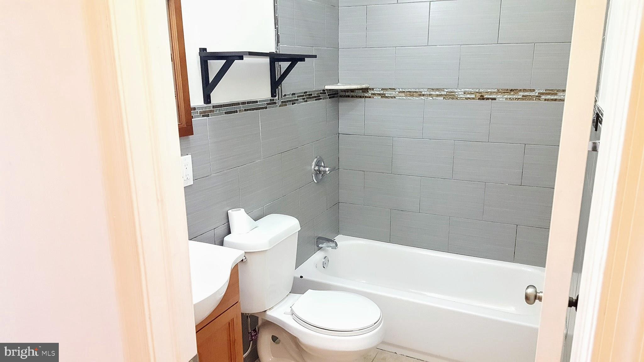 FRANCISVILLE - Residential Lease