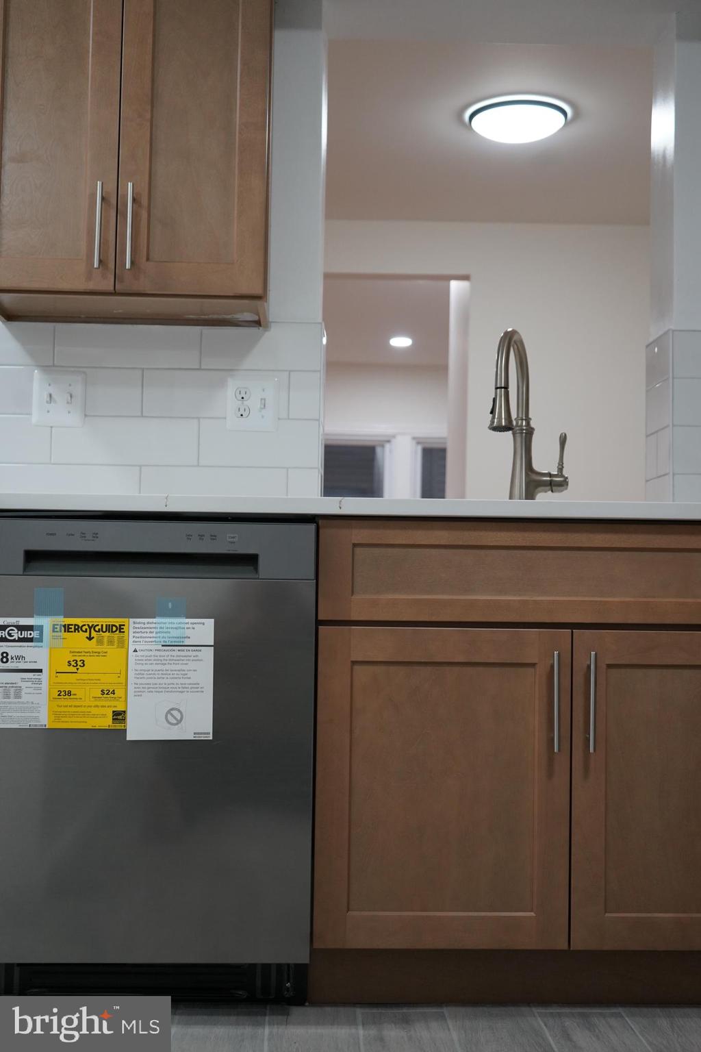 WASHINGTON VILLAGE - Residential