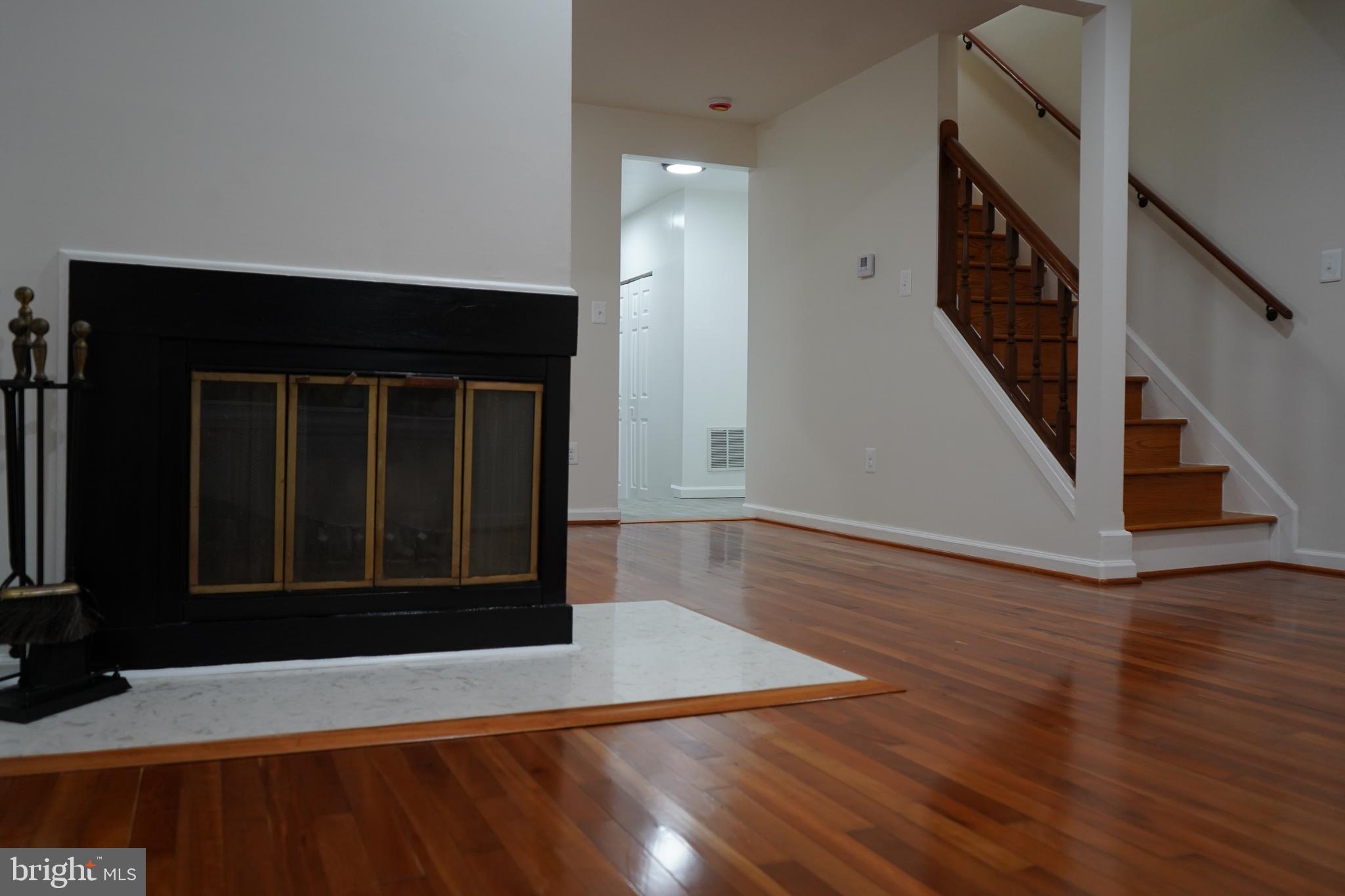 WASHINGTON VILLAGE - Residential