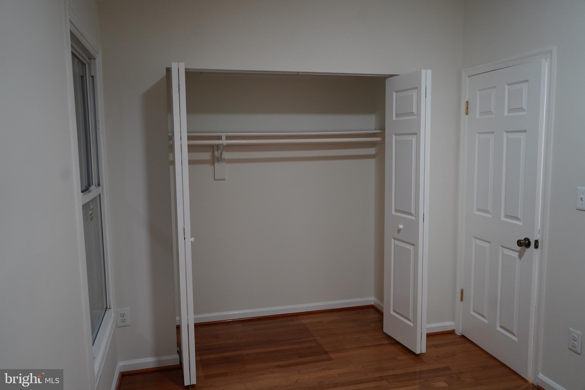 WASHINGTON VILLAGE - Residential