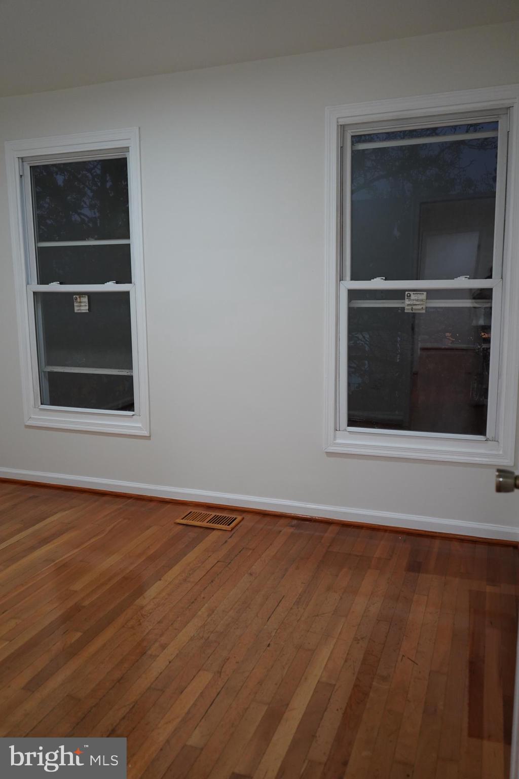 WASHINGTON VILLAGE - Residential