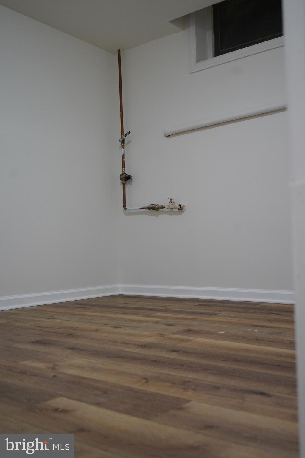 WASHINGTON VILLAGE - Residential