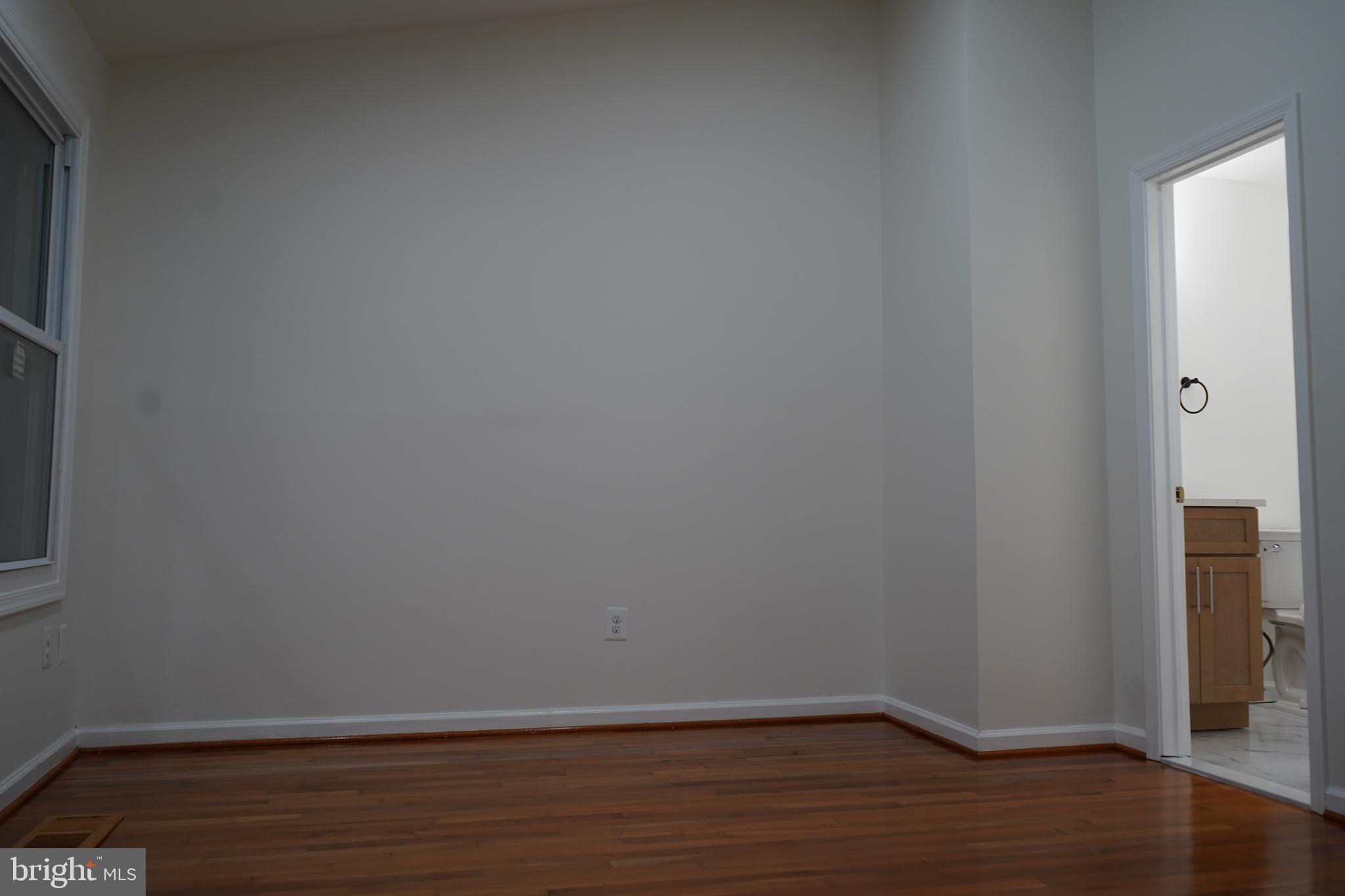 WASHINGTON VILLAGE - Residential