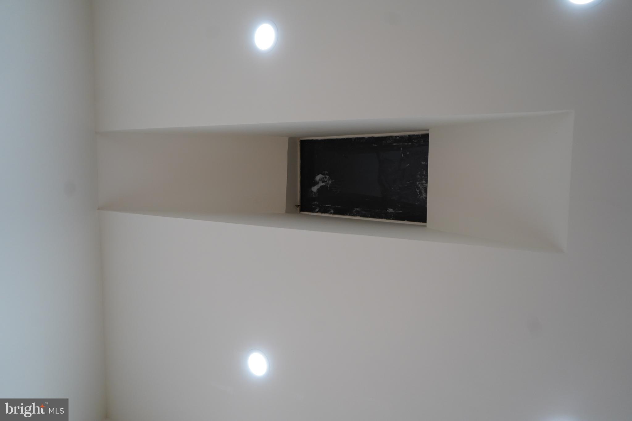 WASHINGTON VILLAGE - Residential