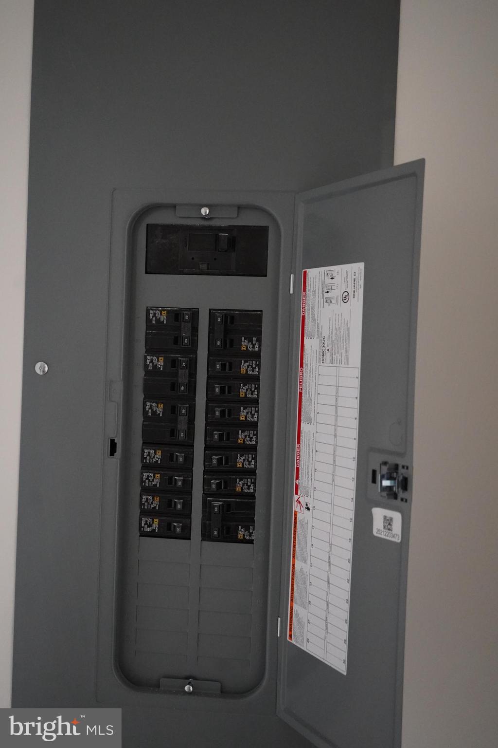 WASHINGTON VILLAGE - Residential