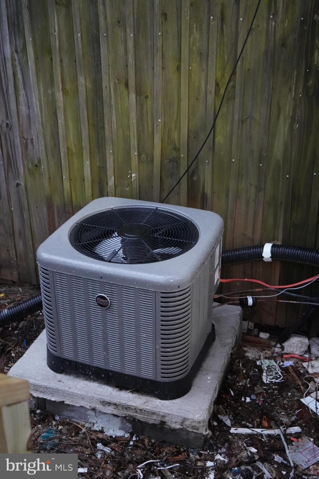 WASHINGTON VILLAGE - Residential