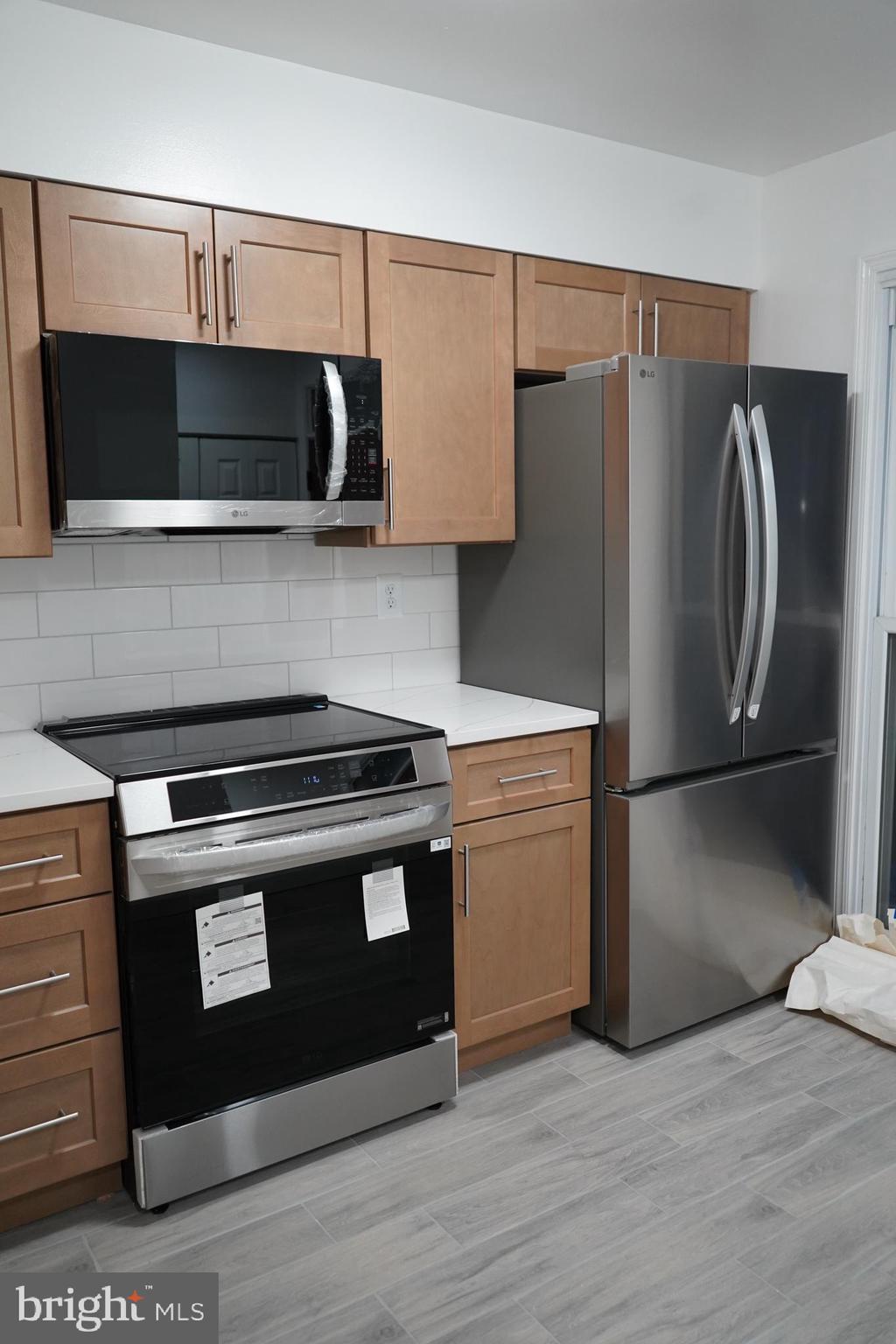 WASHINGTON VILLAGE - Residential