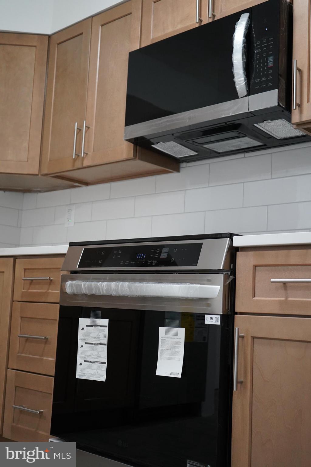 WASHINGTON VILLAGE - Residential