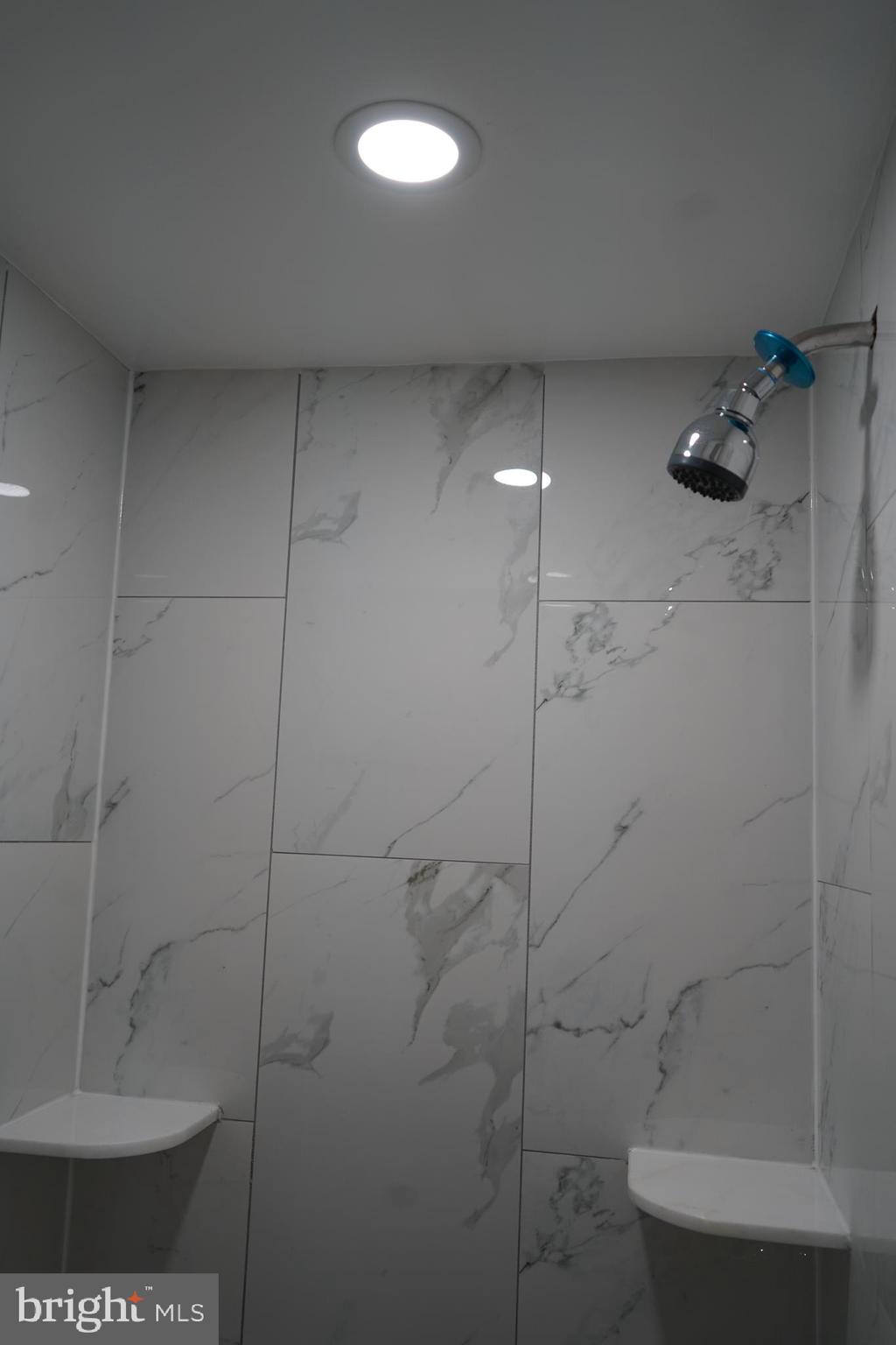 WASHINGTON VILLAGE - Residential