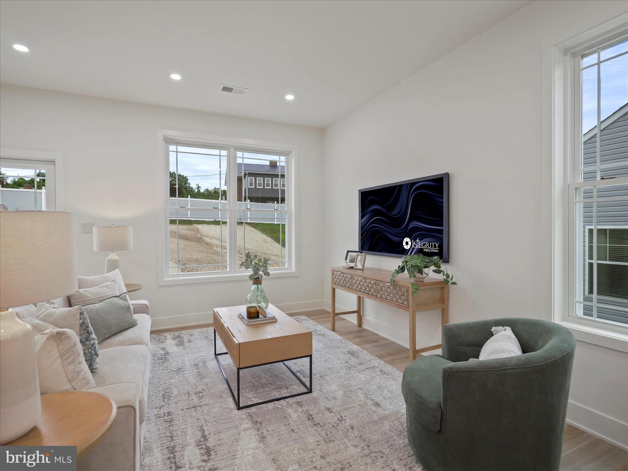 SPRING VALLEY - Residential