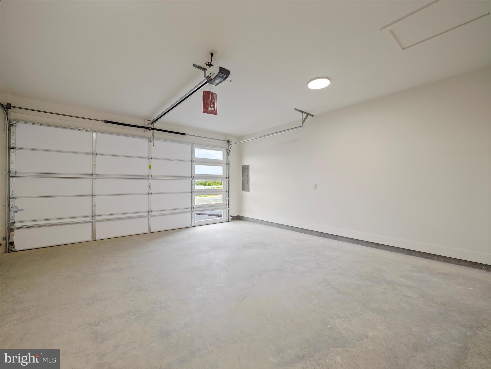 SPRING VALLEY - Residential