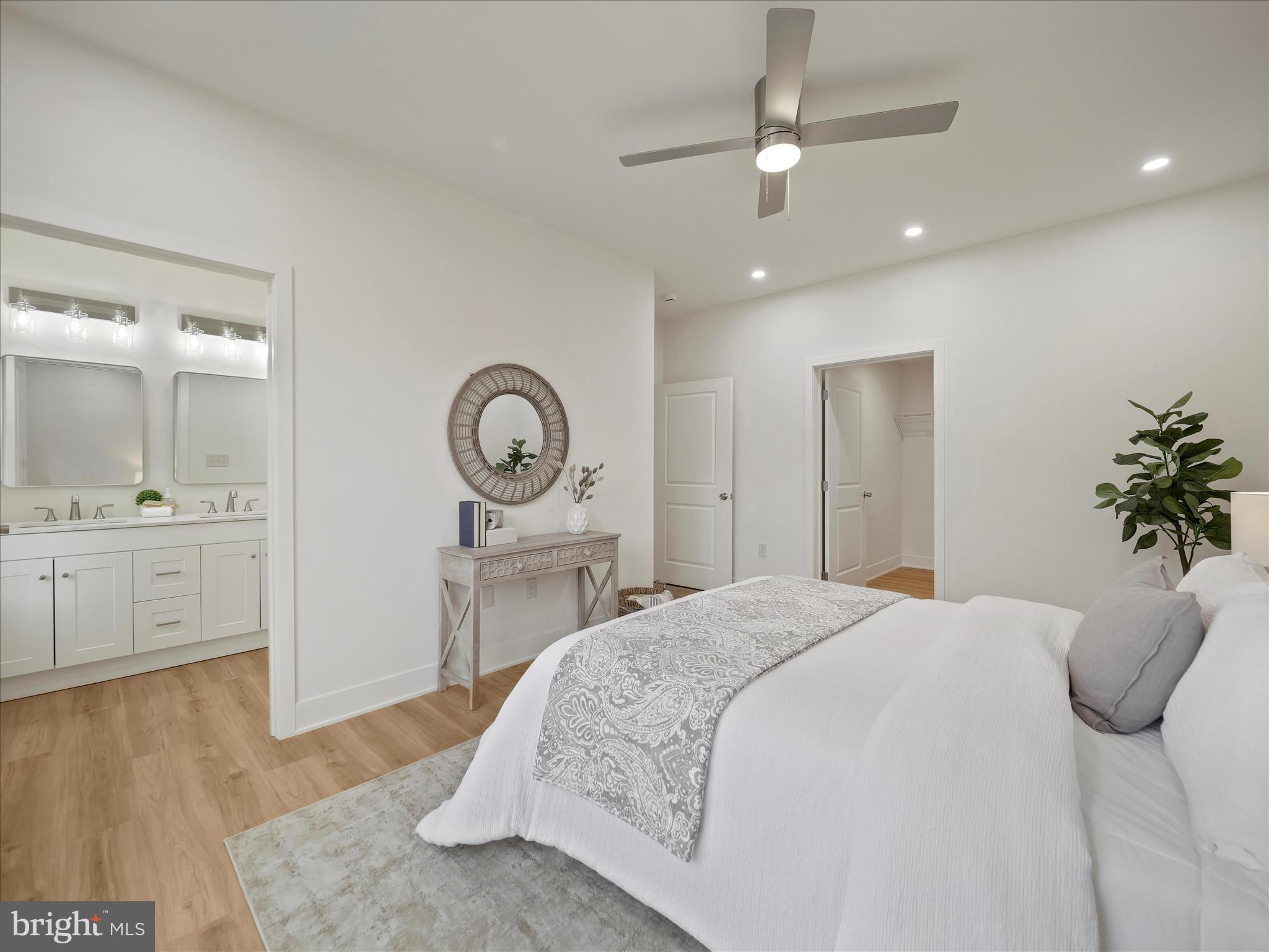 SPRING VALLEY - Residential