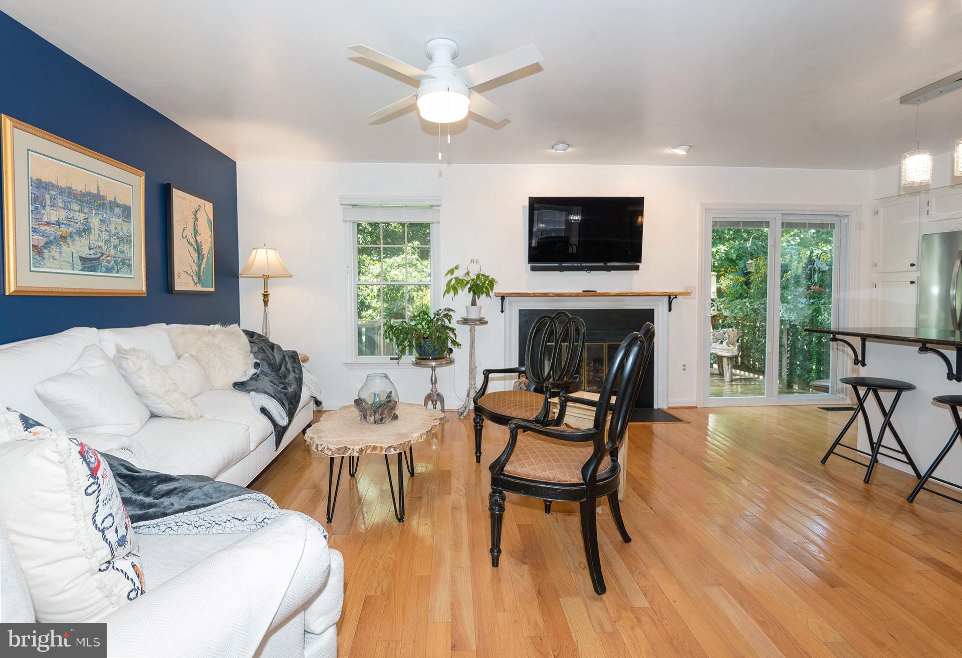 RIVA TRACE/SPRING PLACE - Residential