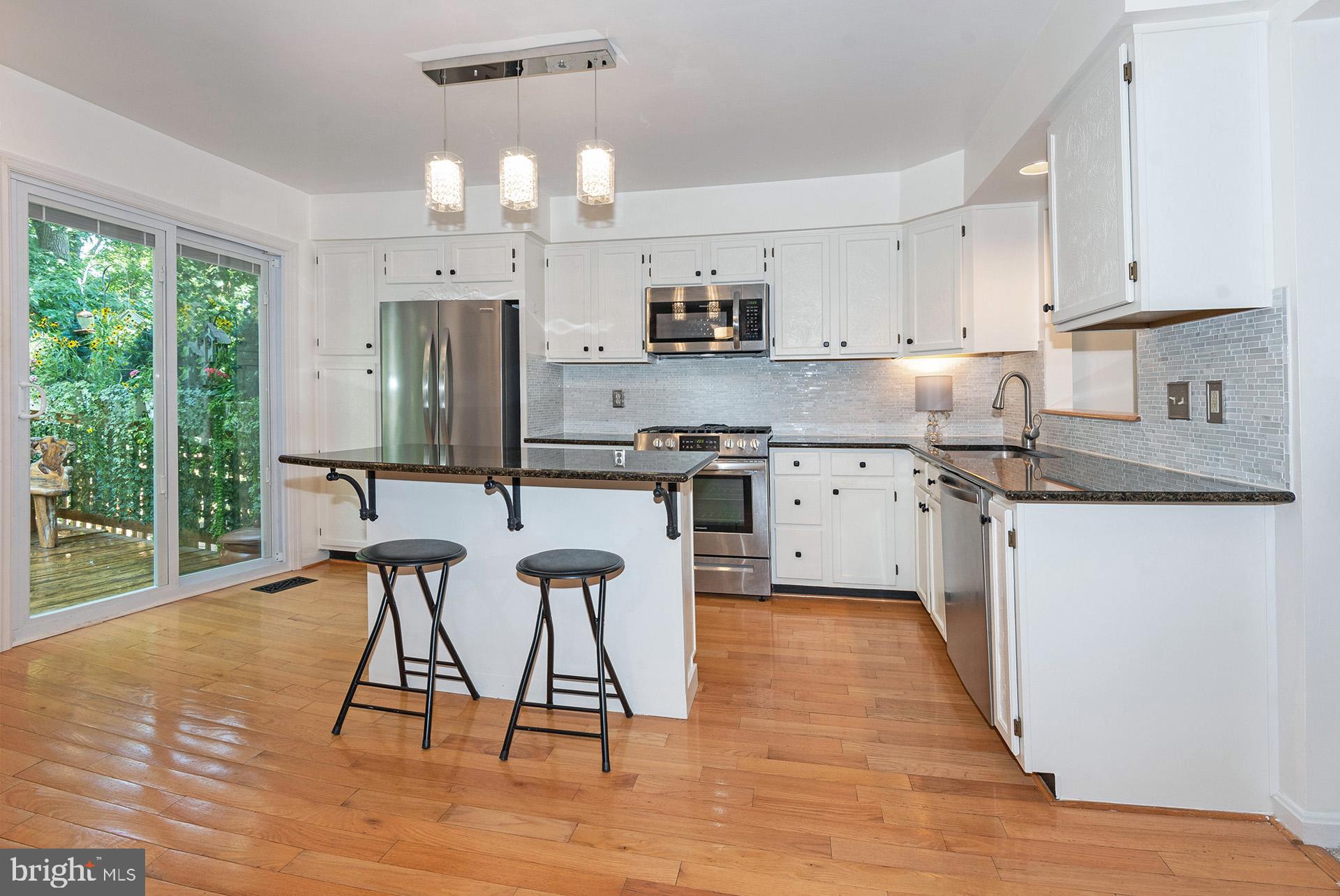 RIVA TRACE/SPRING PLACE - Residential