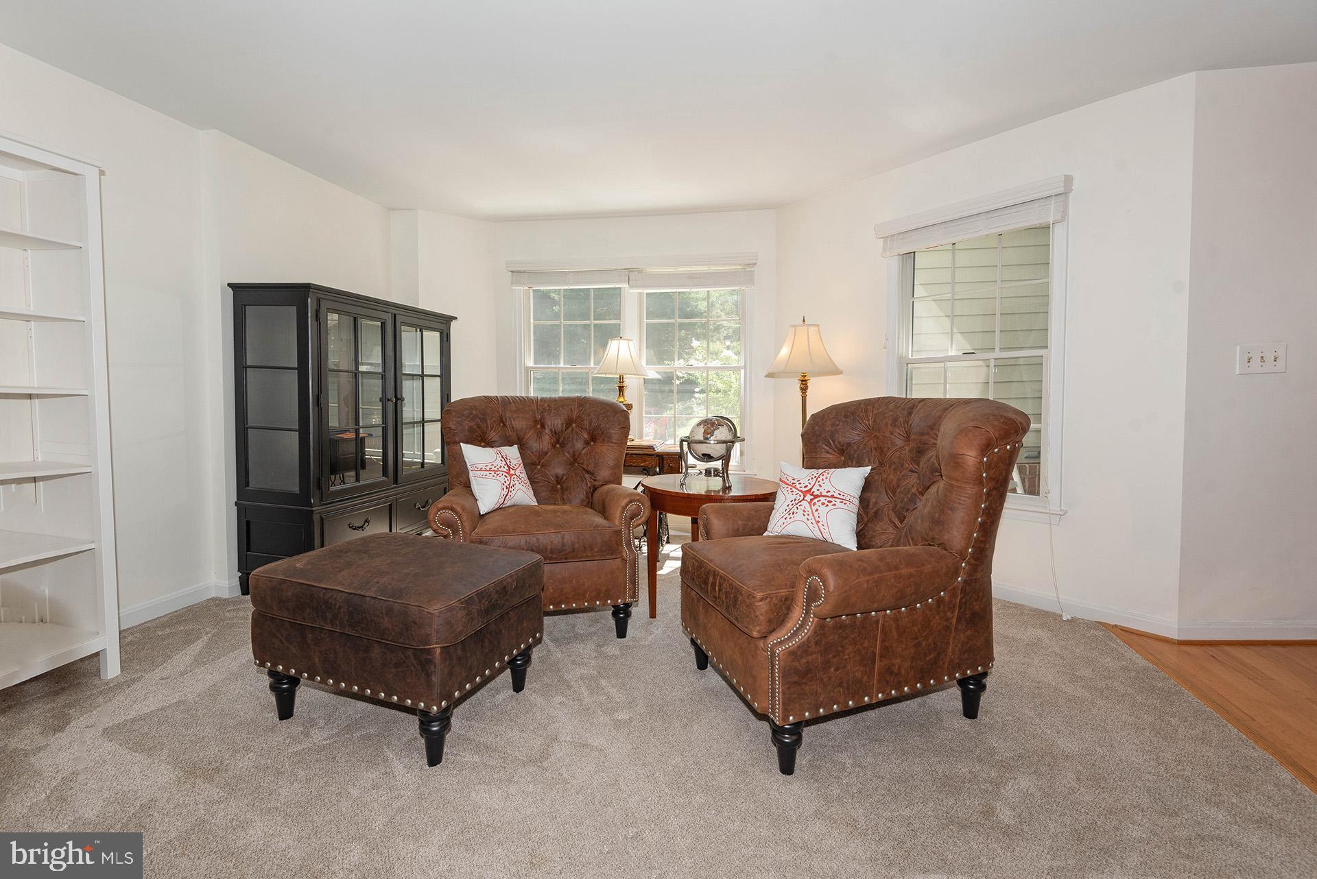 RIVA TRACE/SPRING PLACE - Residential