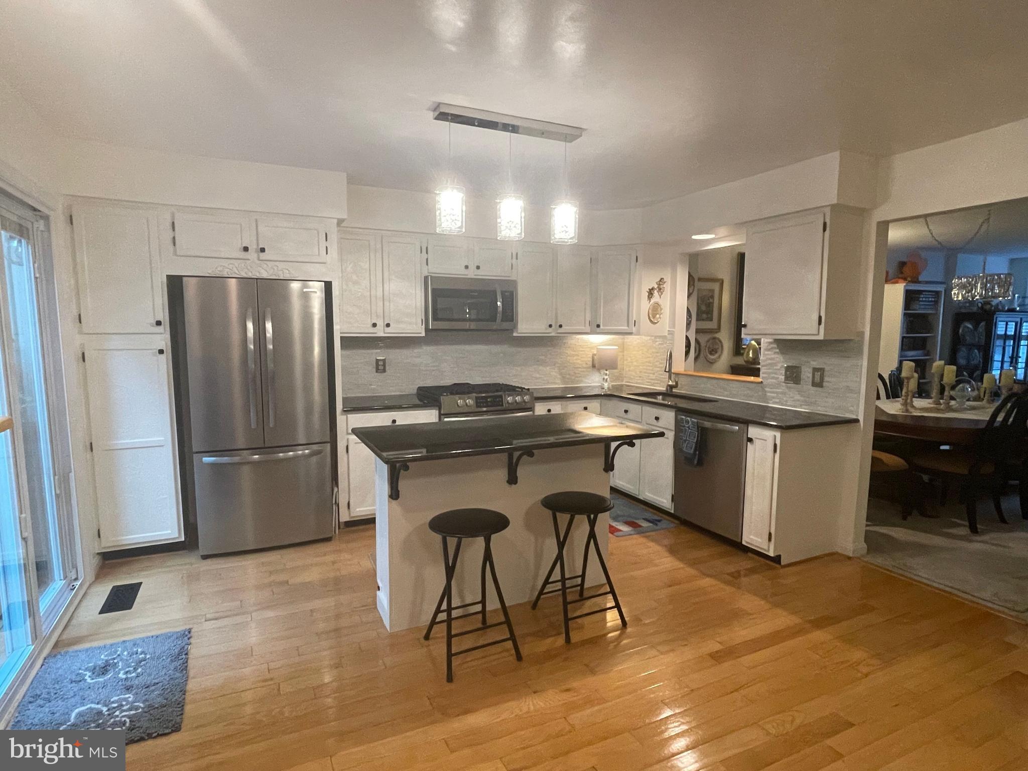 RIVA TRACE/SPRING PLACE - Residential