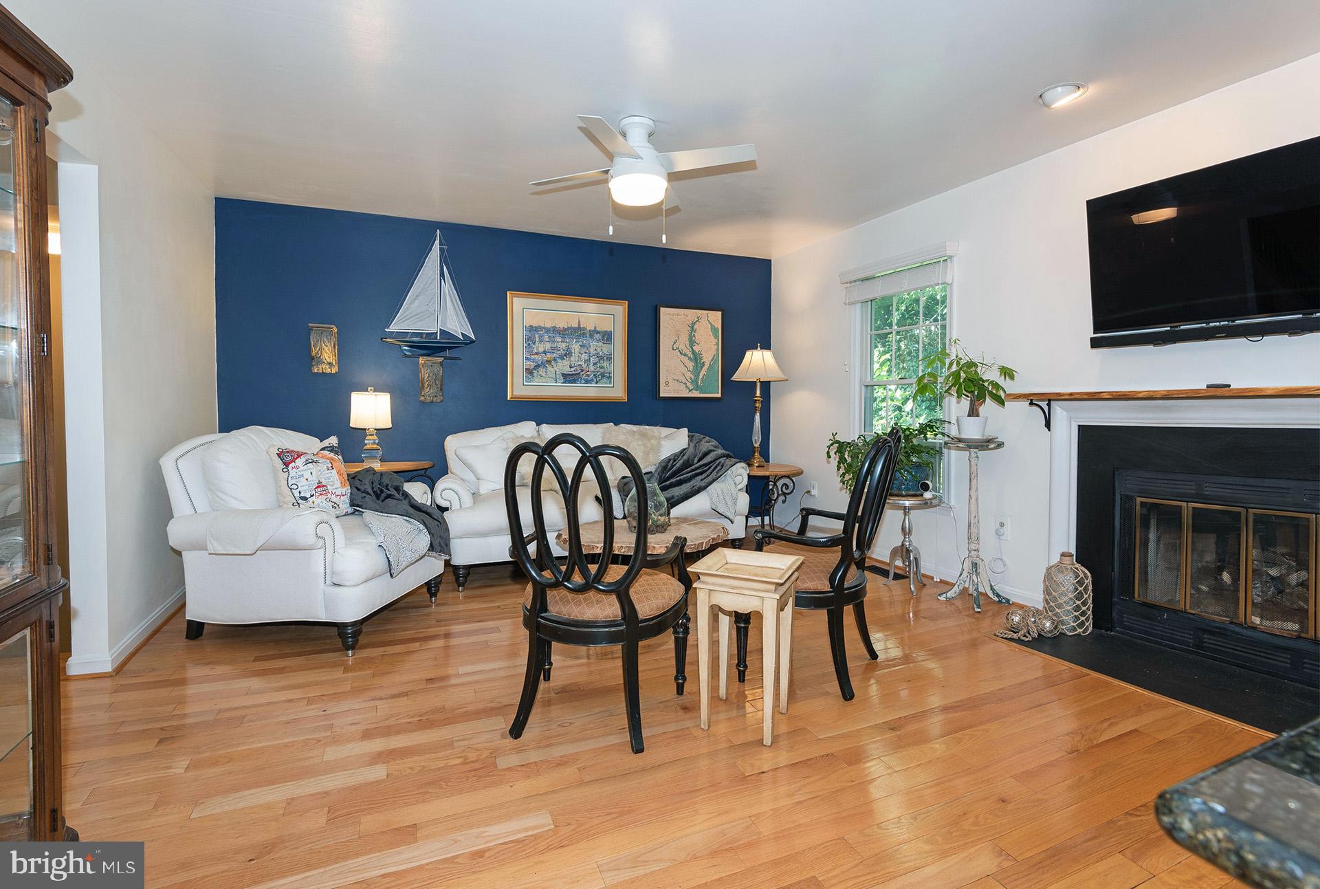 RIVA TRACE/SPRING PLACE - Residential