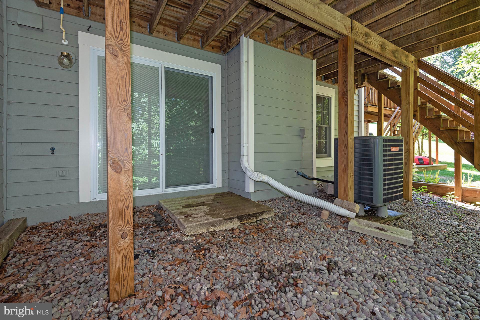 RIVA TRACE/SPRING PLACE - Residential