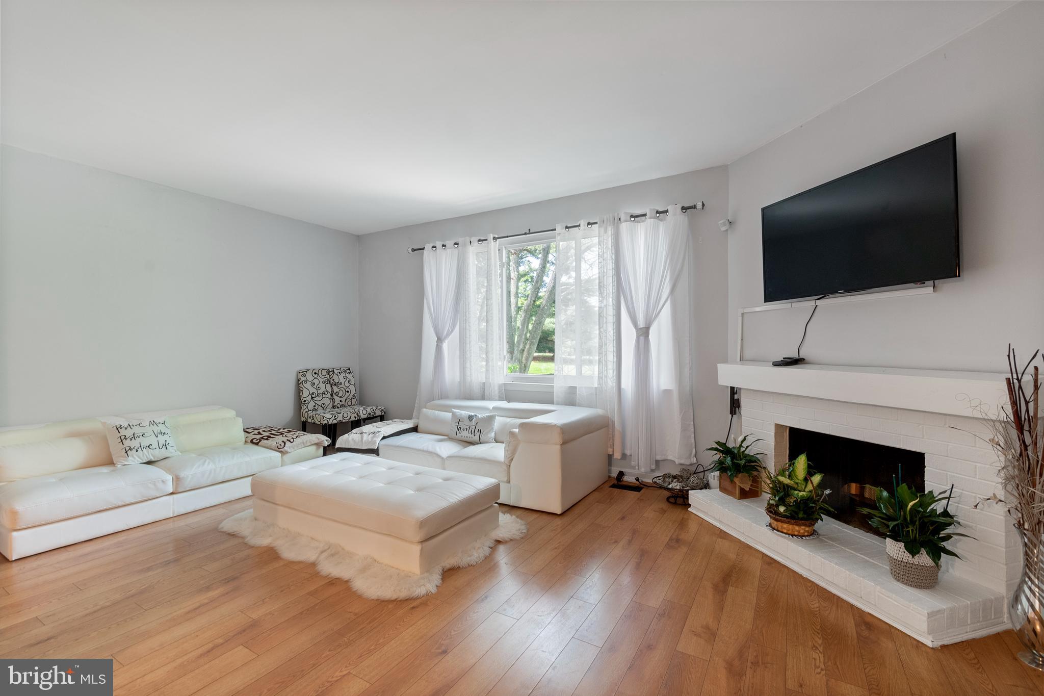 CHURCHILL TOWN SECTOR - Residential