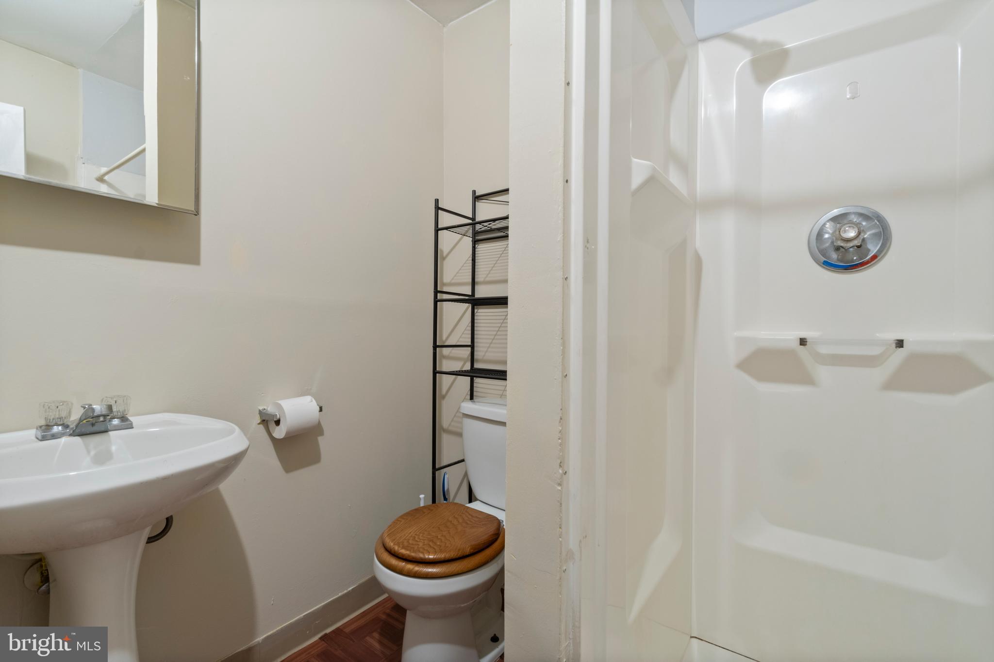 CHURCHILL TOWN SECTOR - Residential