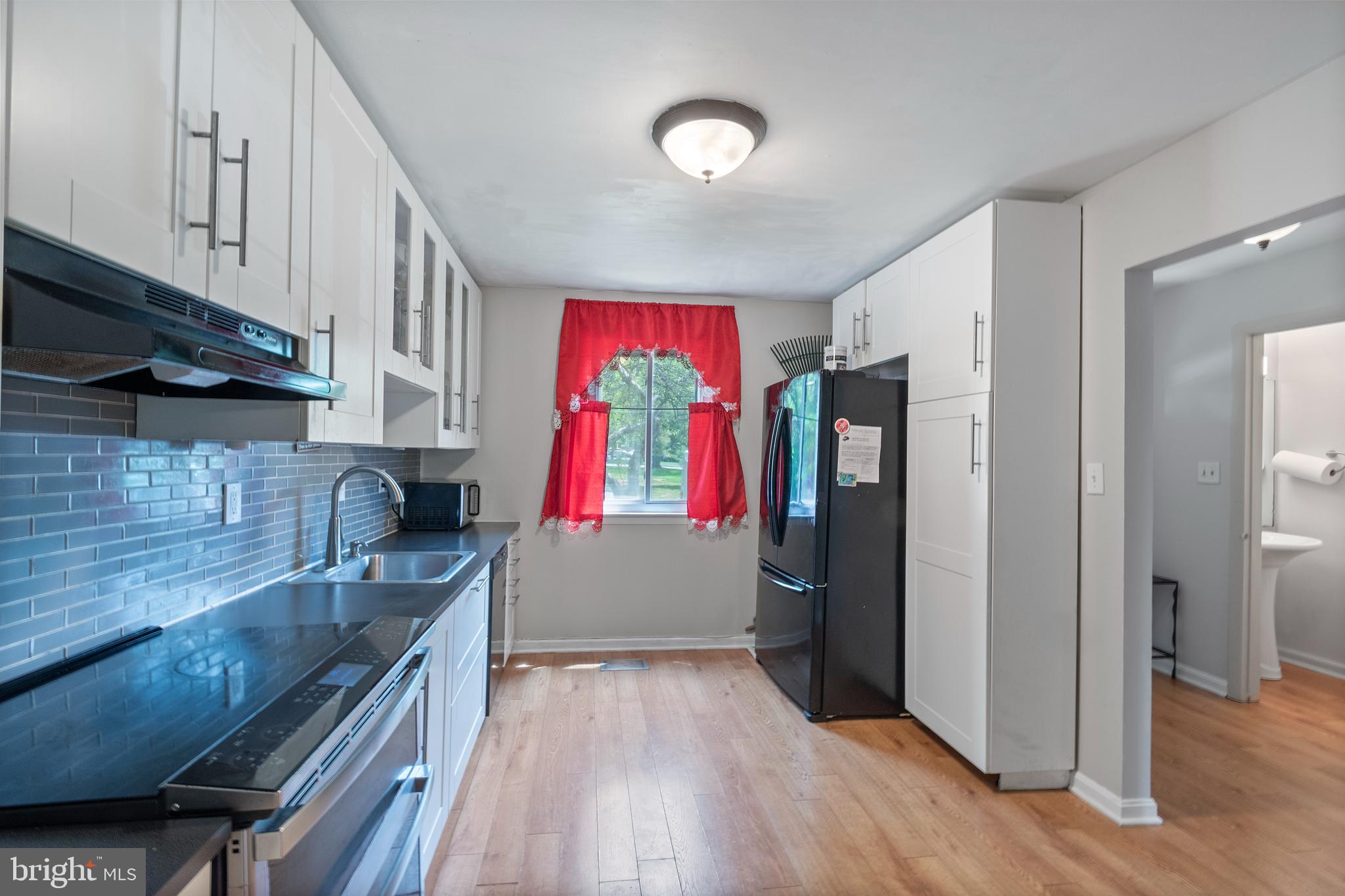 CHURCHILL TOWN SECTOR - Residential