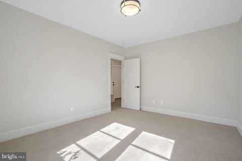 listing image 72