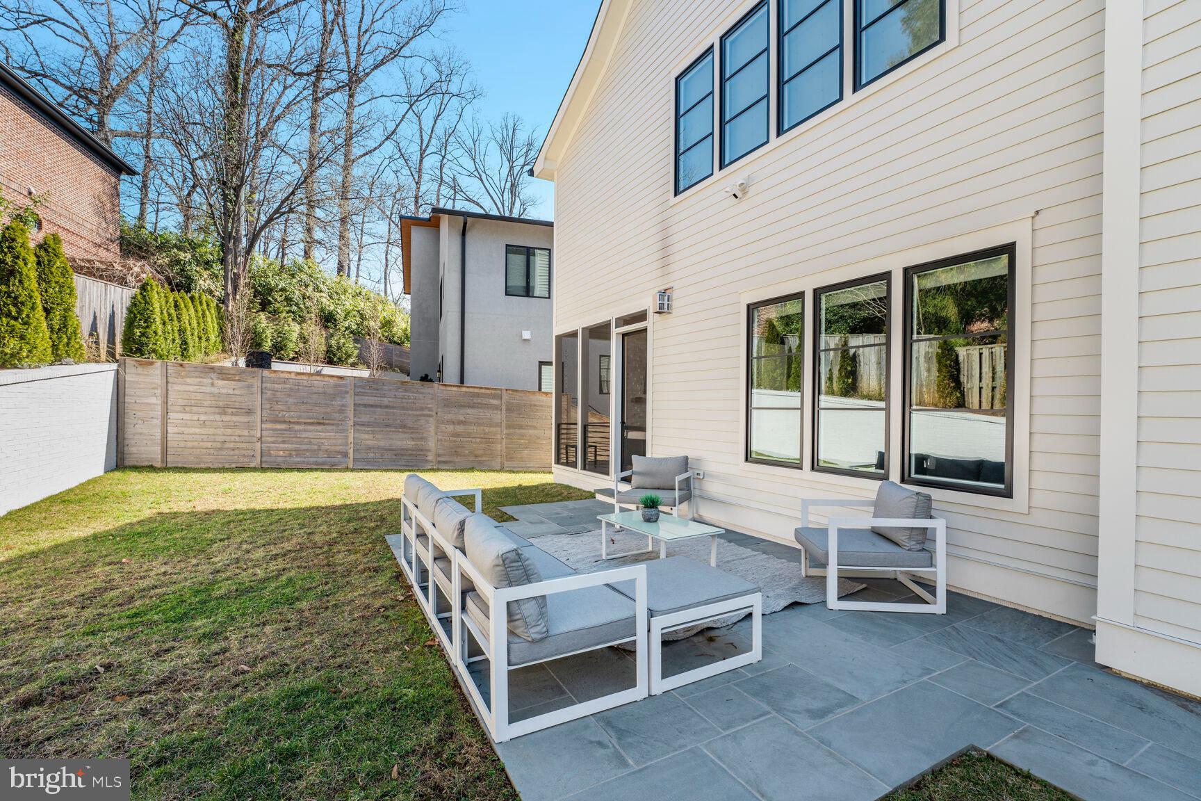 CHERRYDALE - Residential