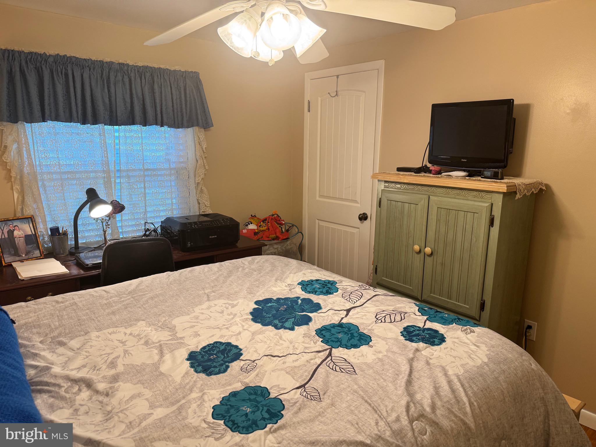 BIRCH HOLLOW ESTATES - Residential